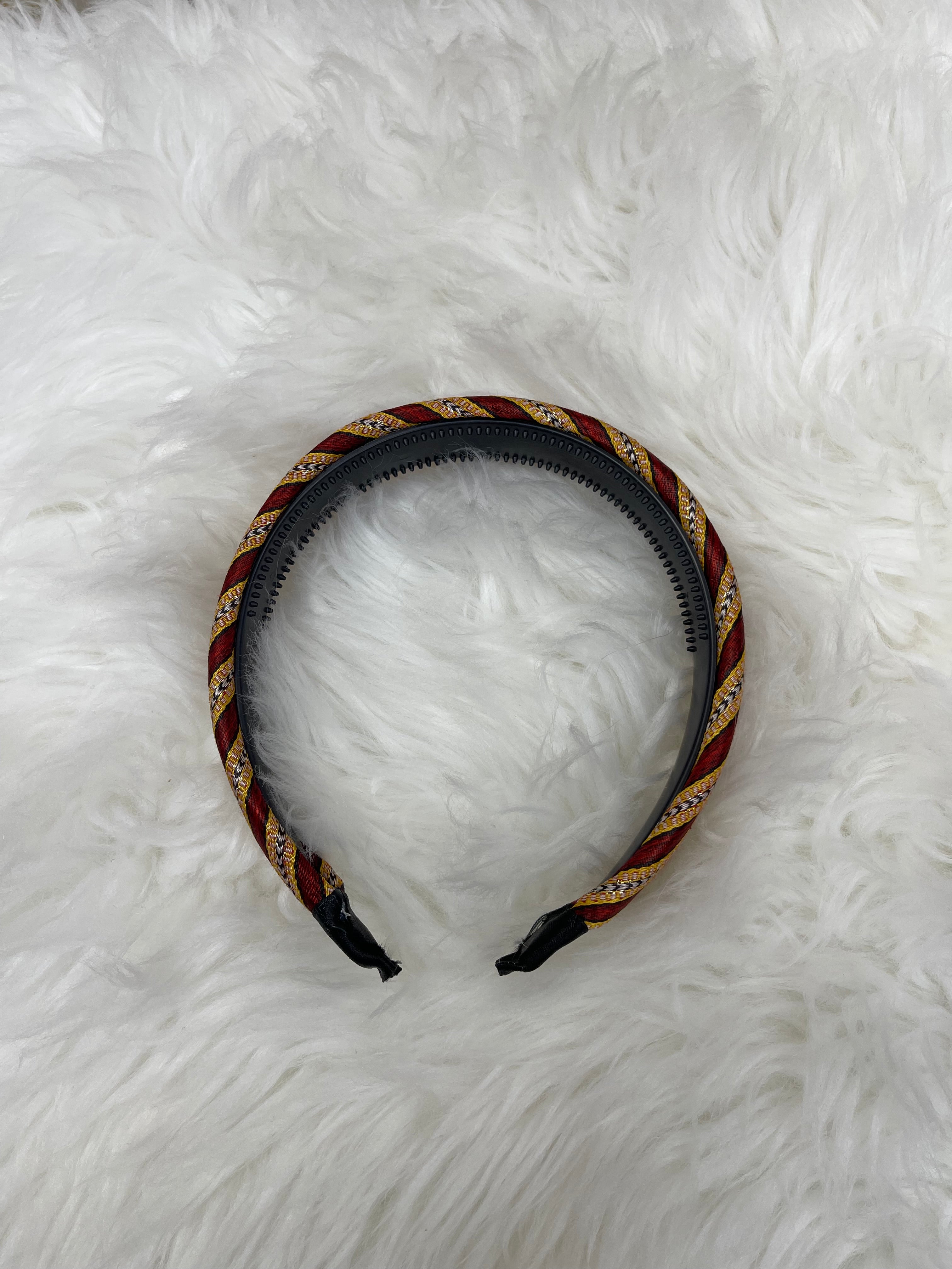 Saya Headband – Stylish and Functional Accessory for Any Occasion