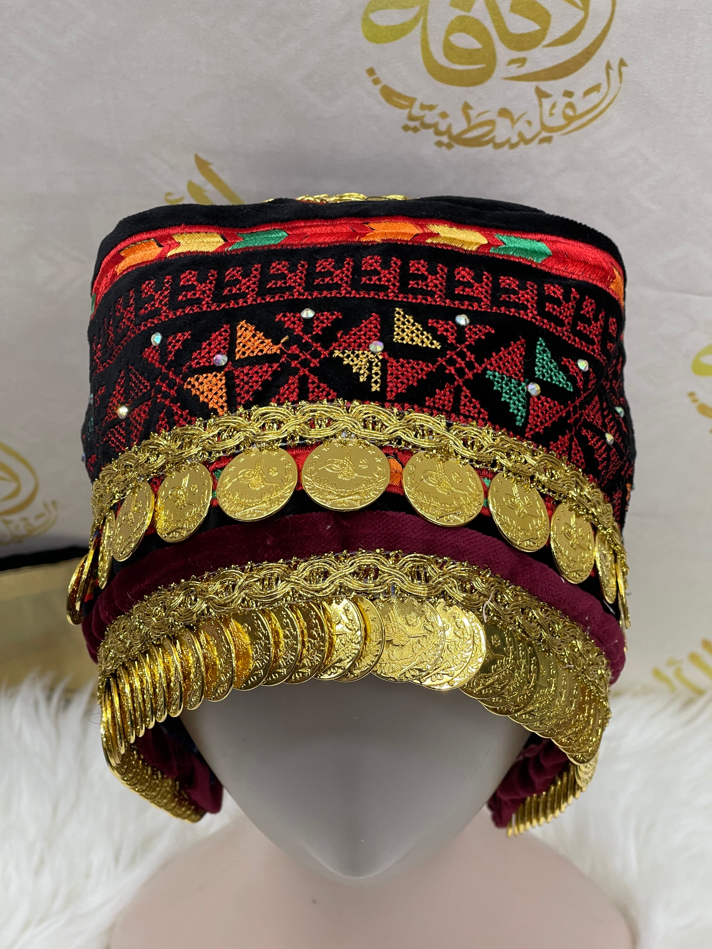 Luxurious Elegance: Awka Gold Liras Collection