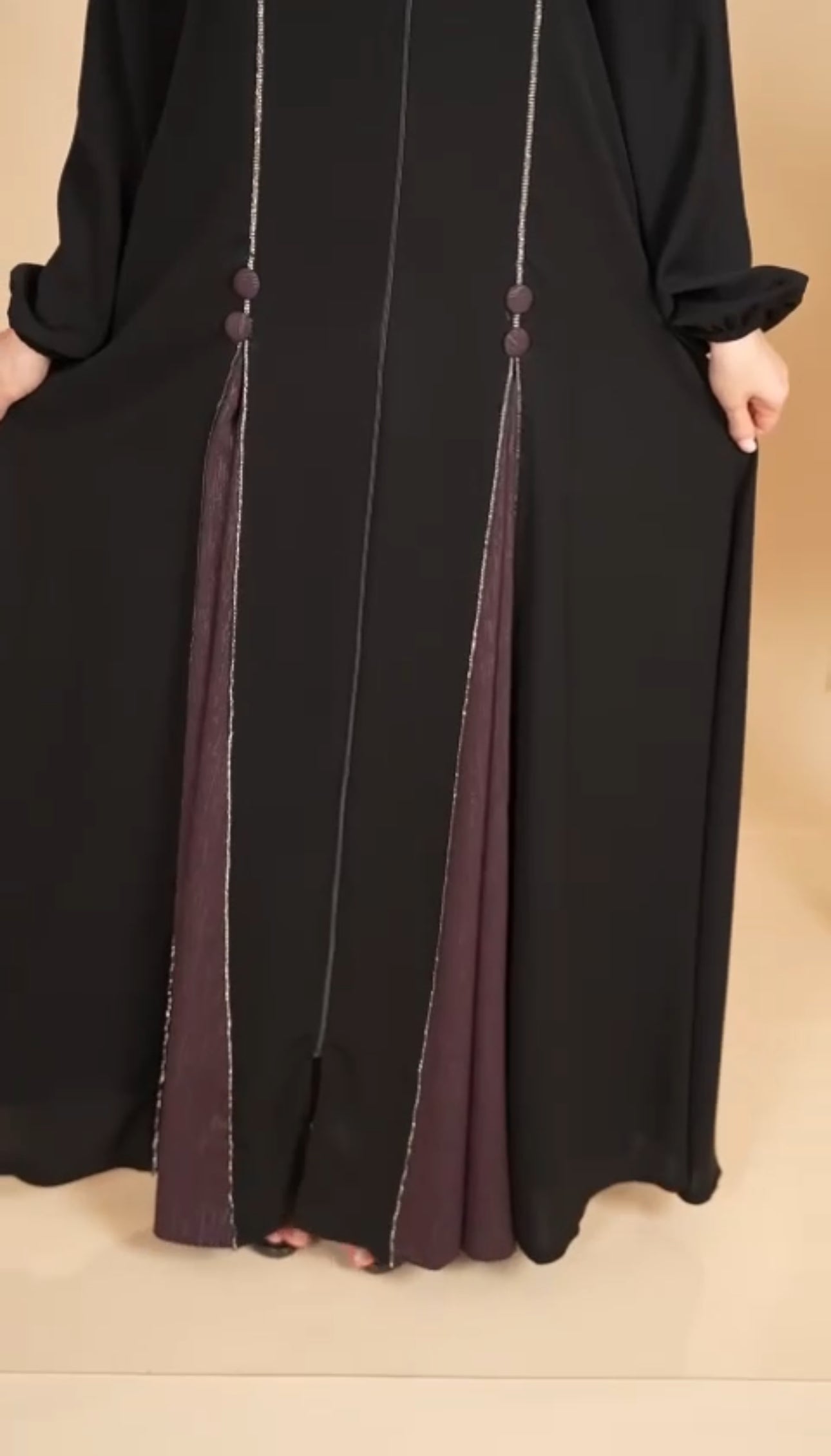 2 Color Abaya: Elegant Versatility and Sophisticated Style