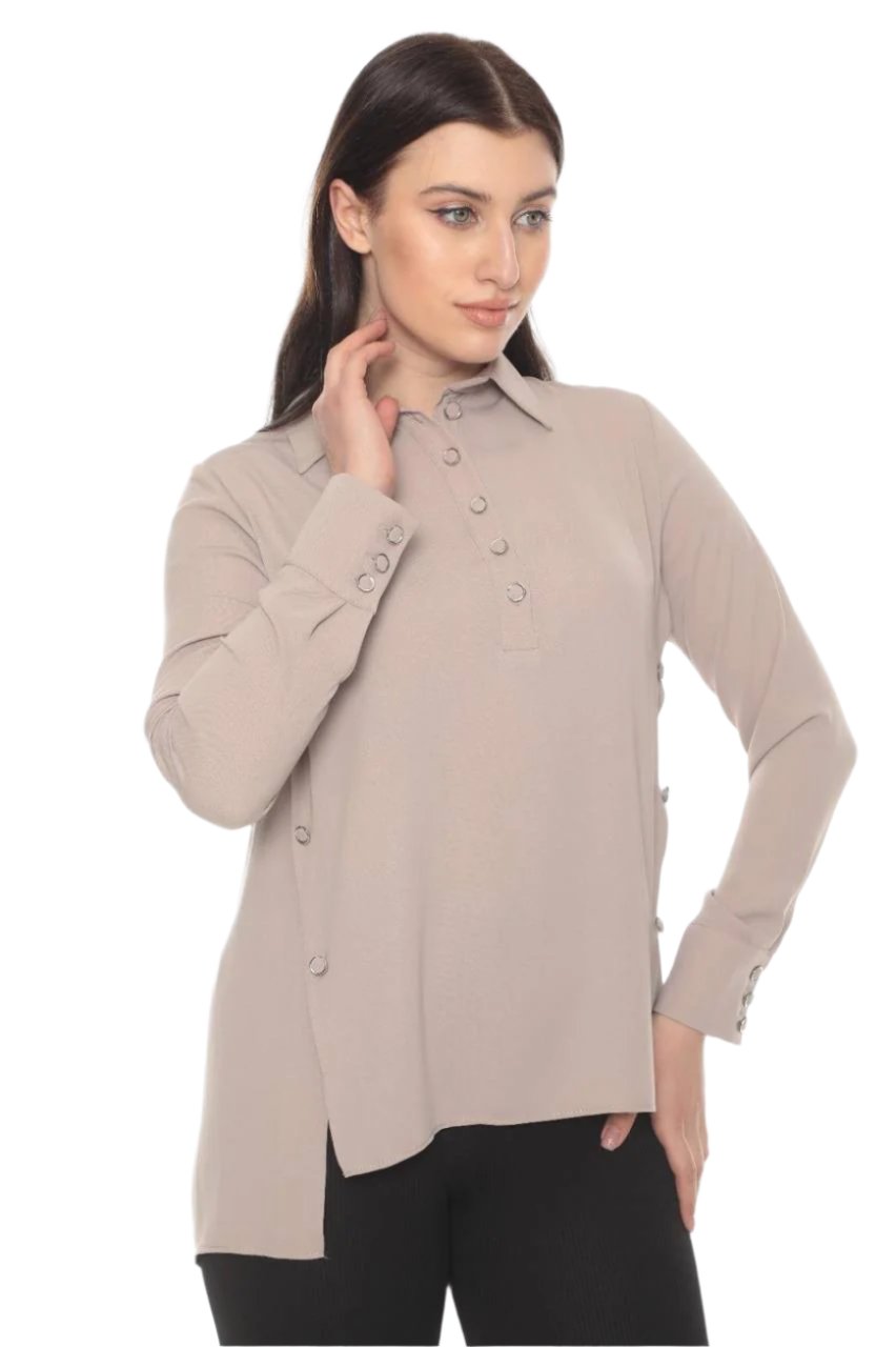 Chic Blouse – Versatile and Effortlessly Stylish Wardrobe Essential