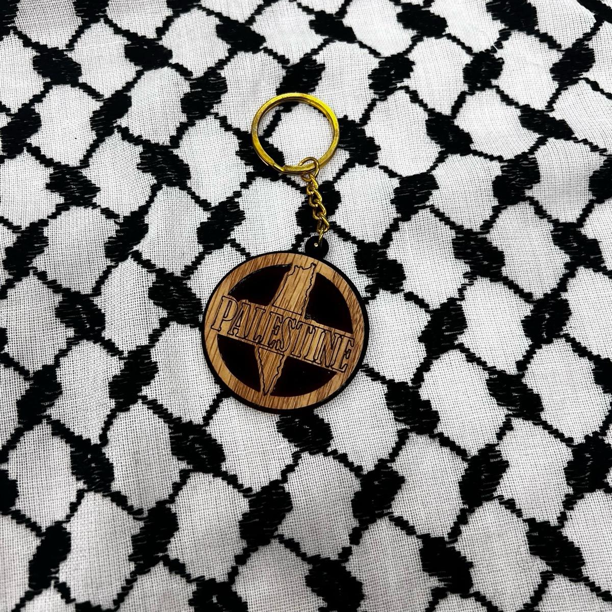 Palestine Keychain Accessory – Handmade Cultural Elegance