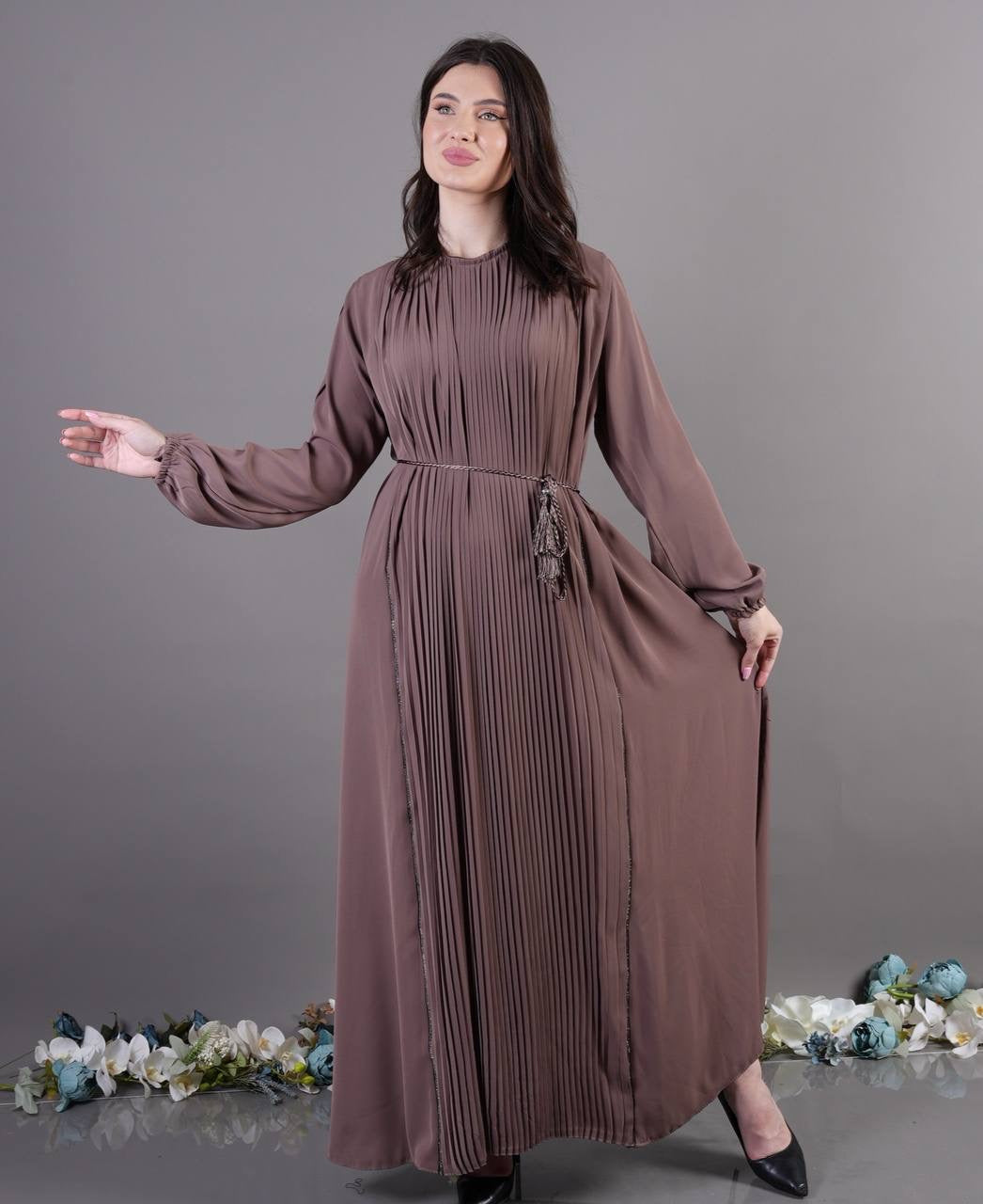 Pleated Abaya Dress: Elegance and Comfort Combined