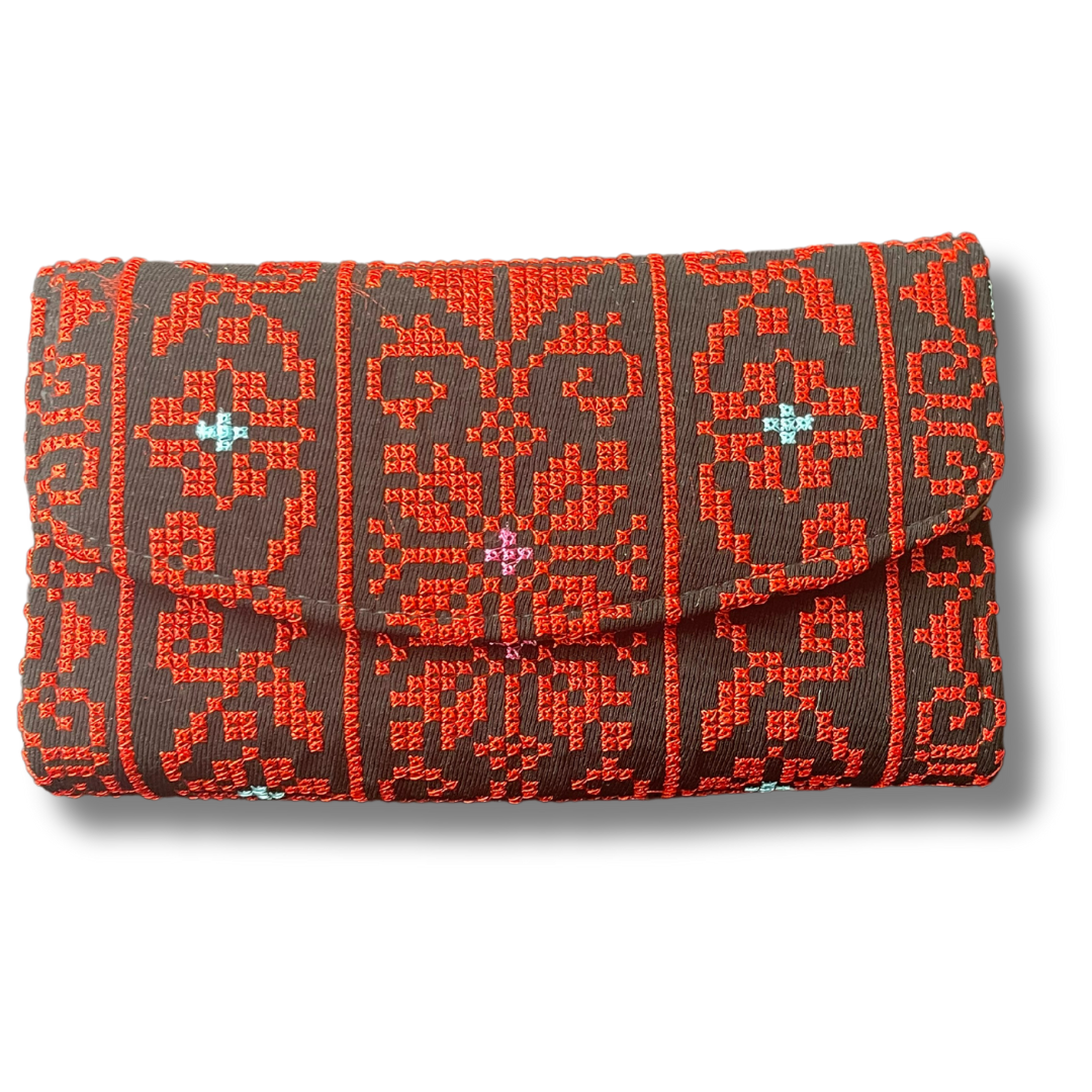 Elegant Embroidered Large Wallet - Spacious & Stylish Accessory