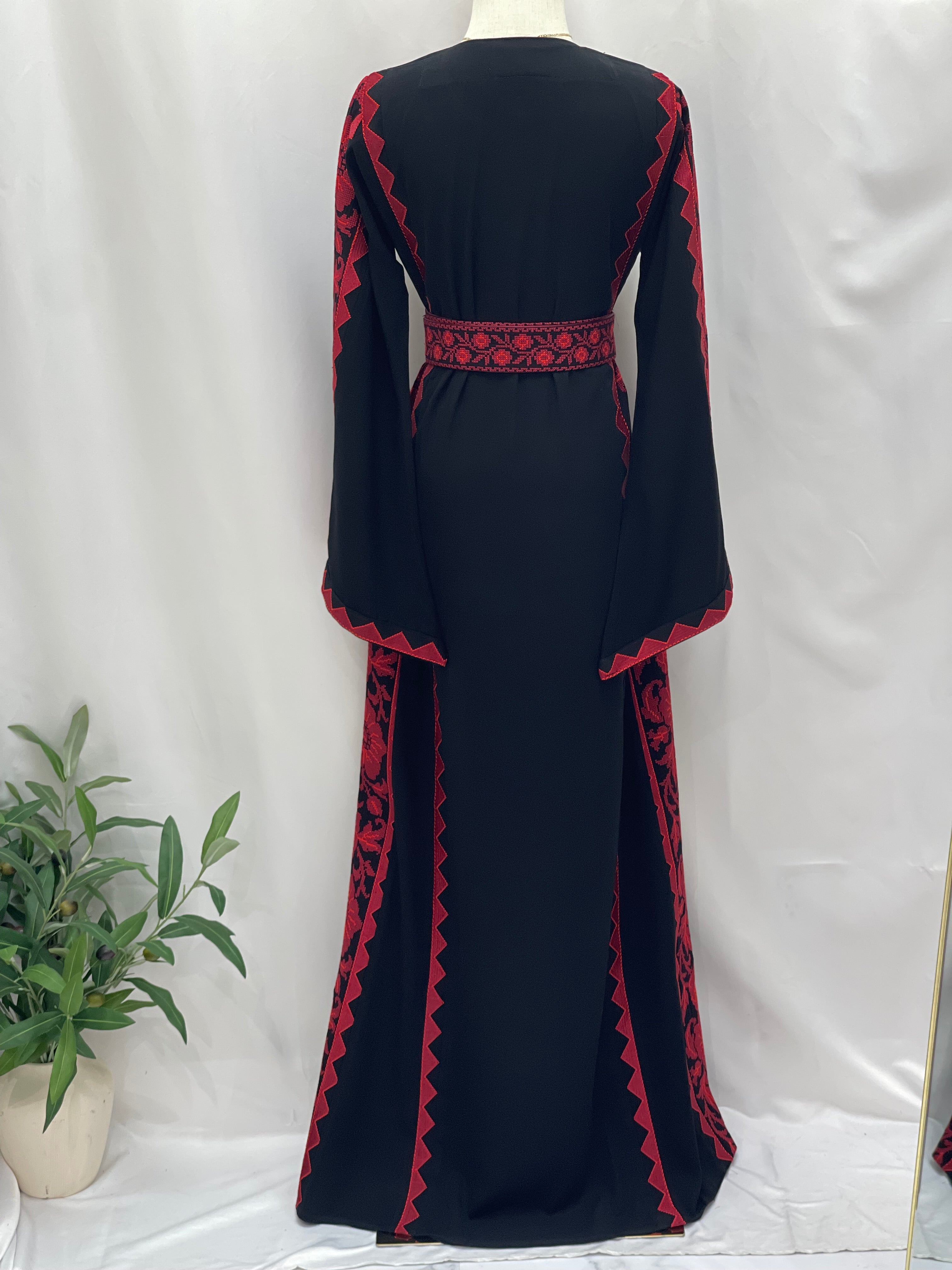 Modern Style Embroidered Thoub