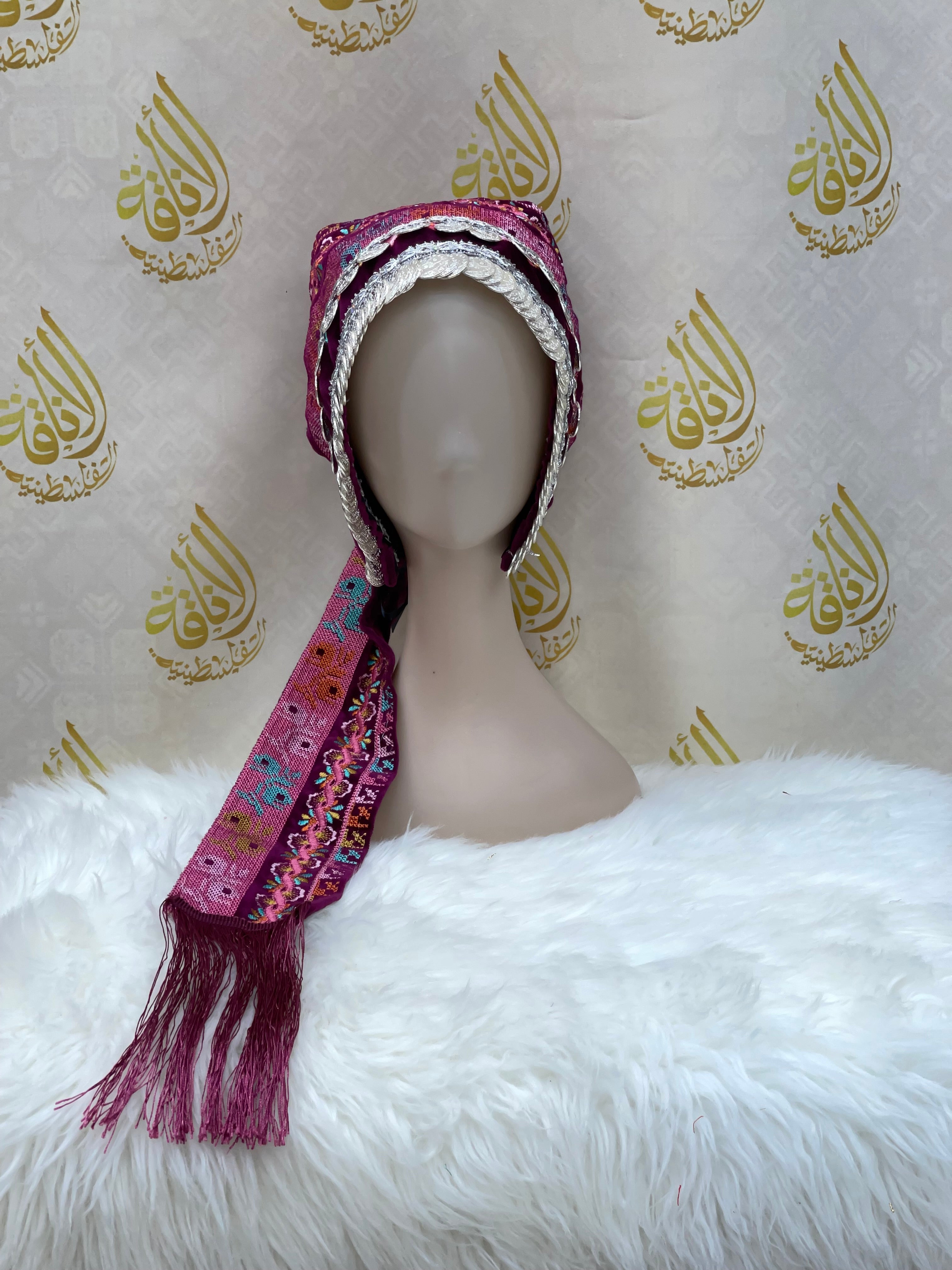 Exquisite Craftsmanship: Authentic Silver Liras Awka Palestinian Elegance