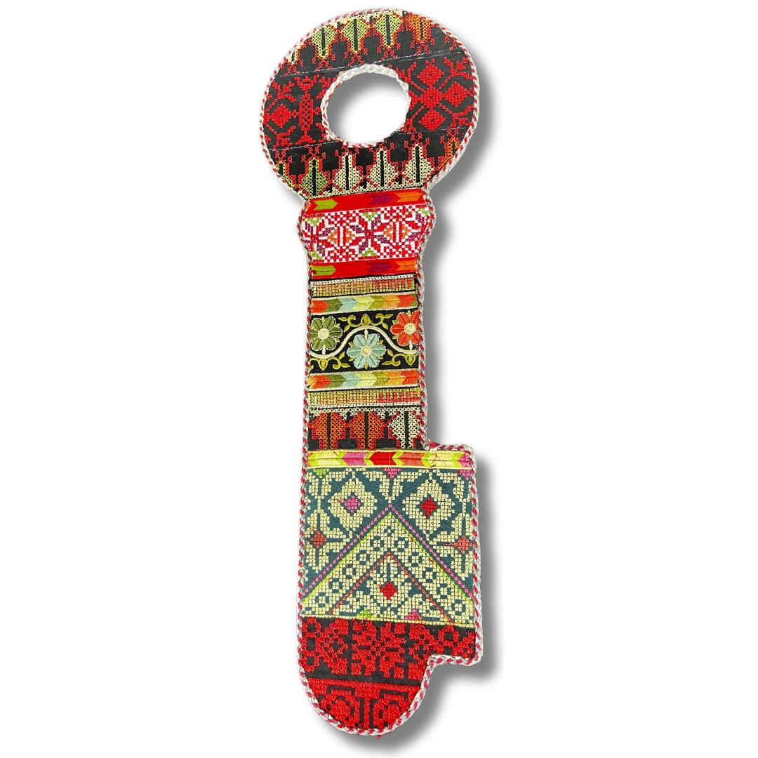 Key-Shaped Tatreez Design Home Decor – High-Quality Cultural Elegance