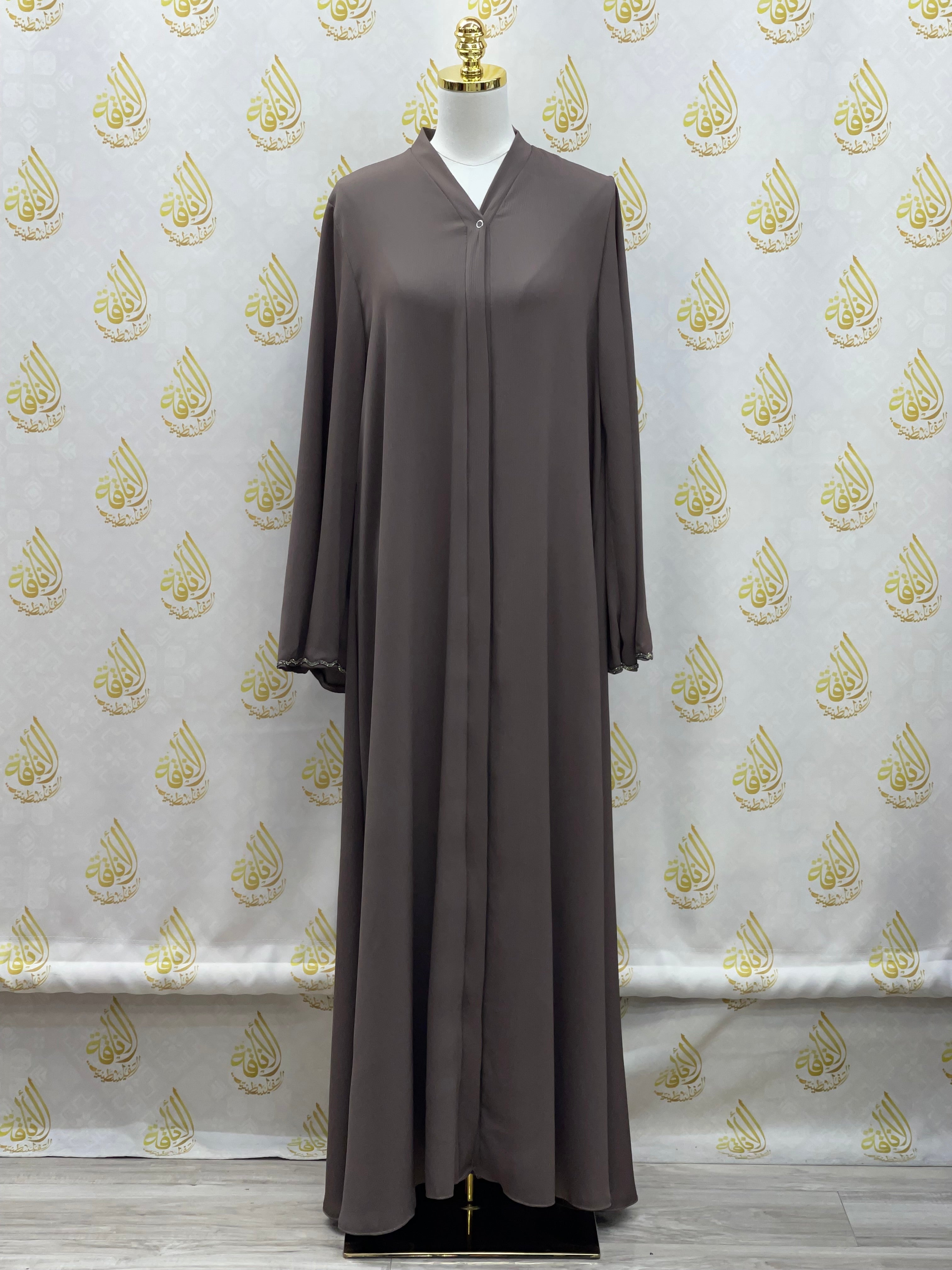 Abaya with Cloché Cut: Luxurious Elegance and Timeless Style