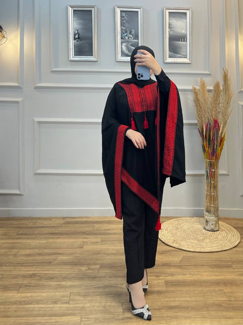 Red Embroidery Cape: Vibrant Elegance and Exceptional Craftsmanship