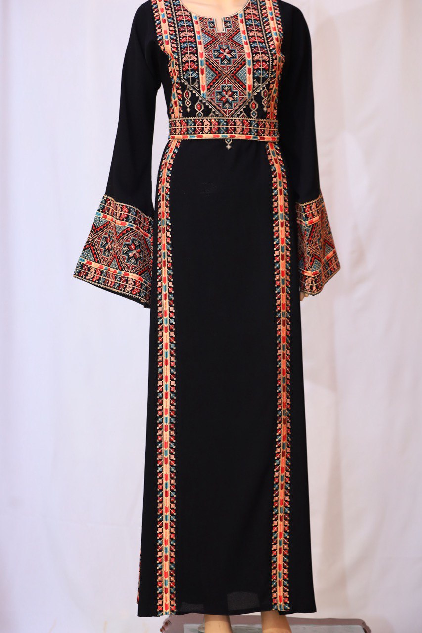 6-Vein Embroidered Thoub