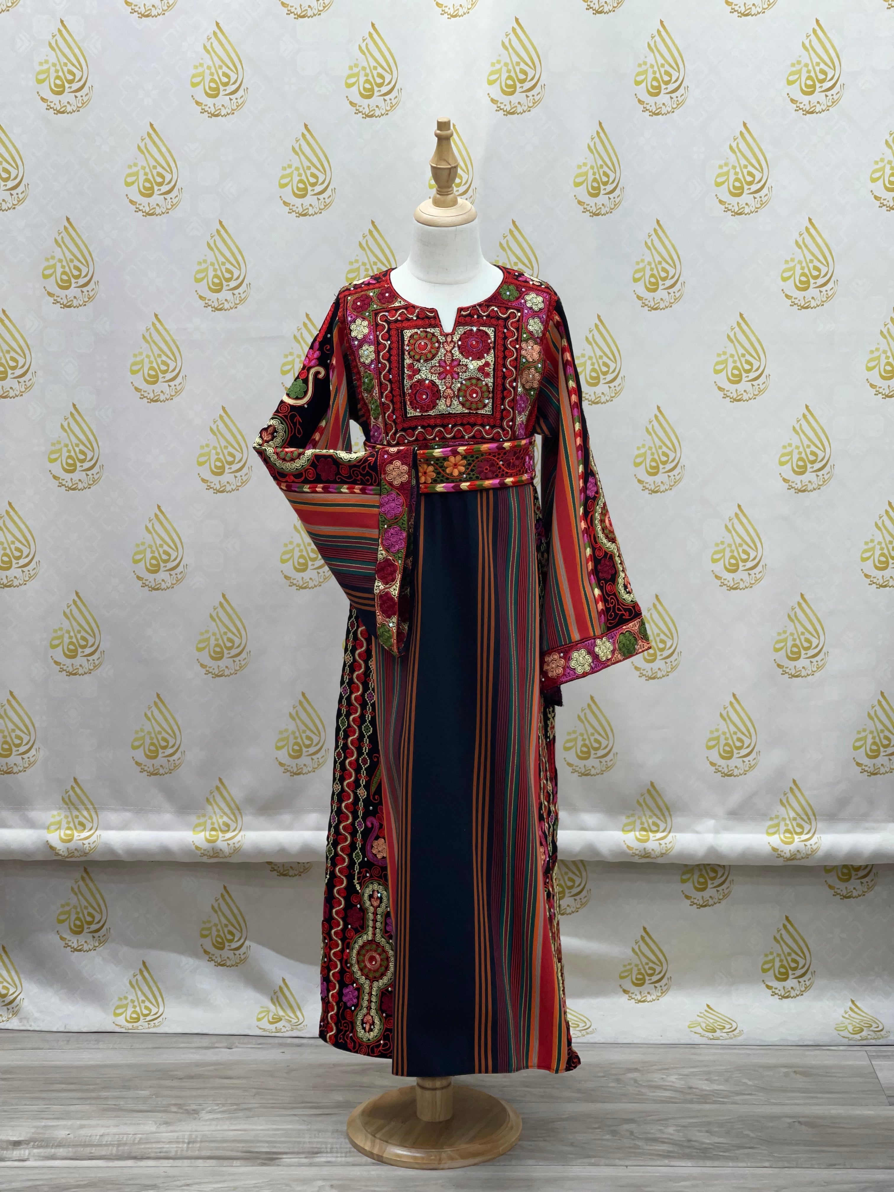 Black Embroidered Kids Majdalwi Dress: Elegance for Special Occasions