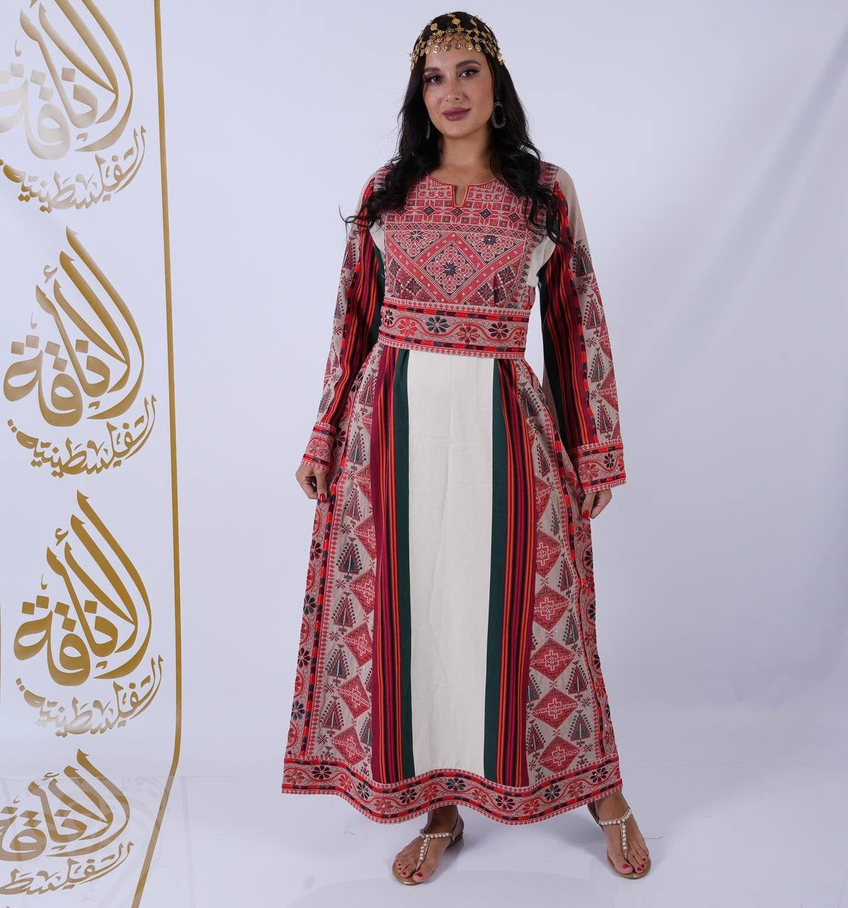 Trendy Majdlawi Thoub: Tradition Meets Modern Style