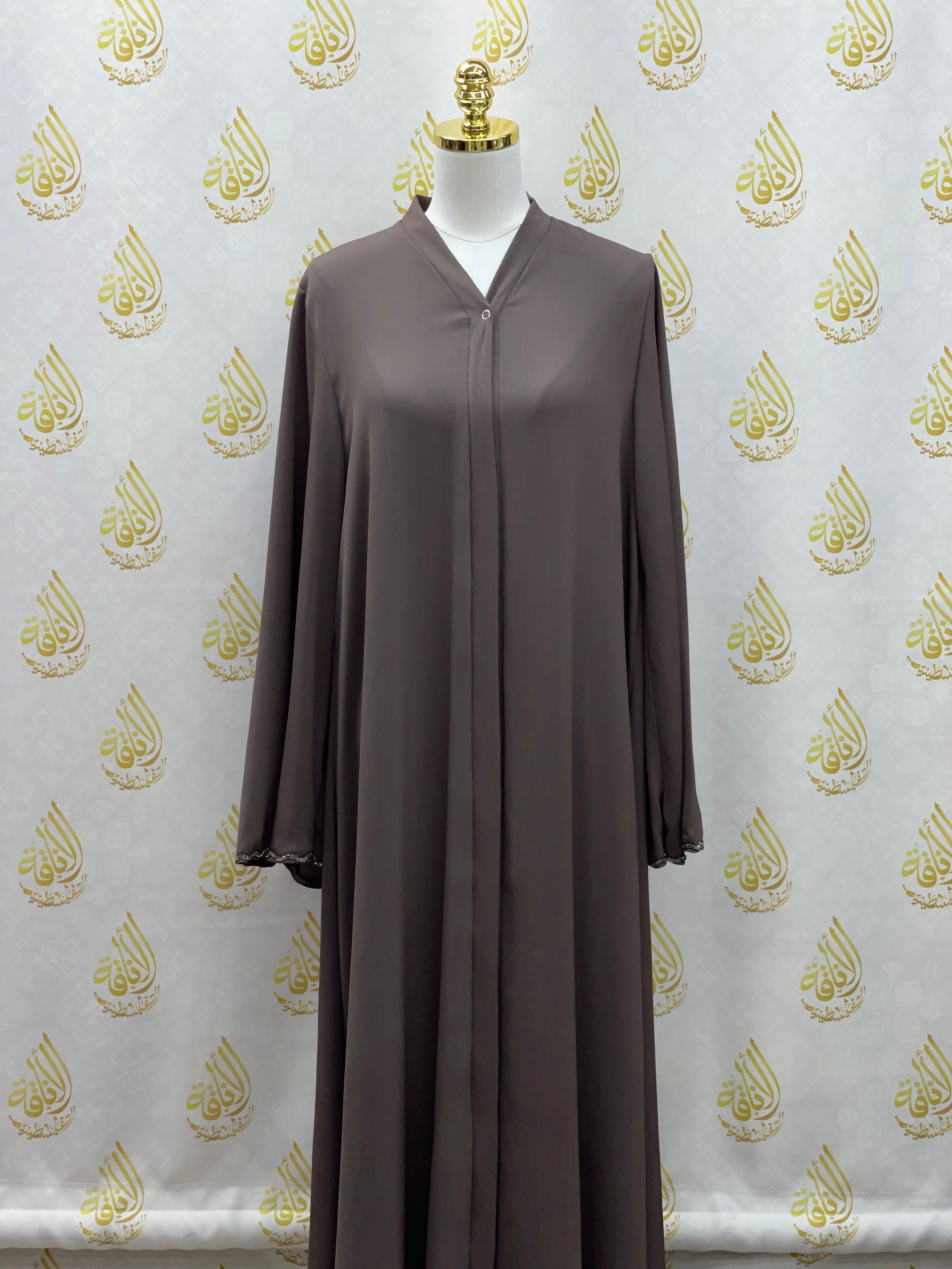 Abaya with Cloché Cut: Luxurious Elegance and Timeless Style