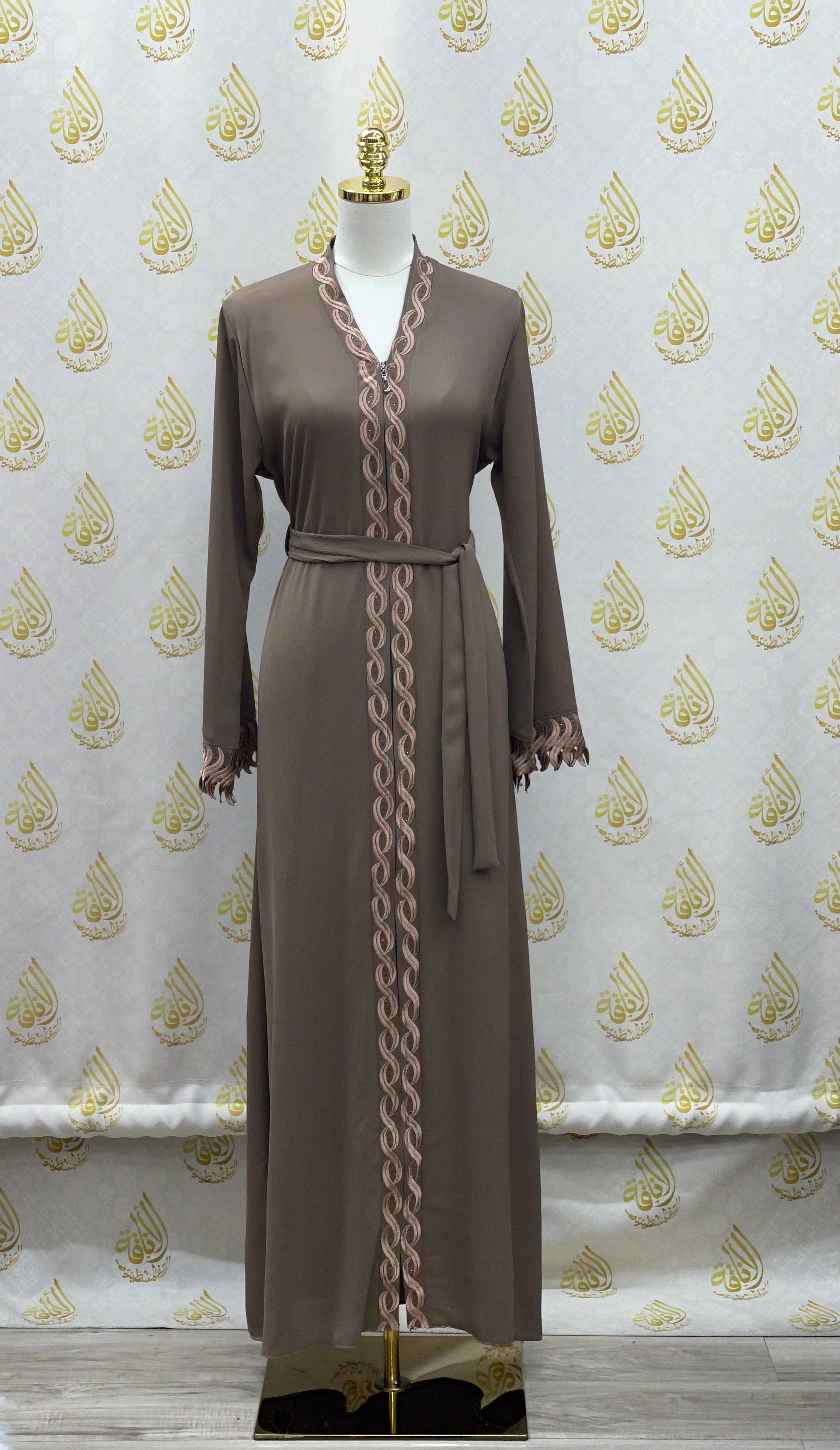 Elegant Abaya: Style and Sophistication in Harmony