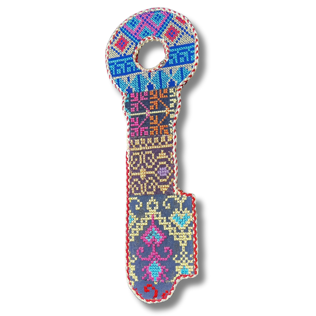 High-Quality Tatreez Key-Shaped Home Decor – Authentic Palestinian Embroidery