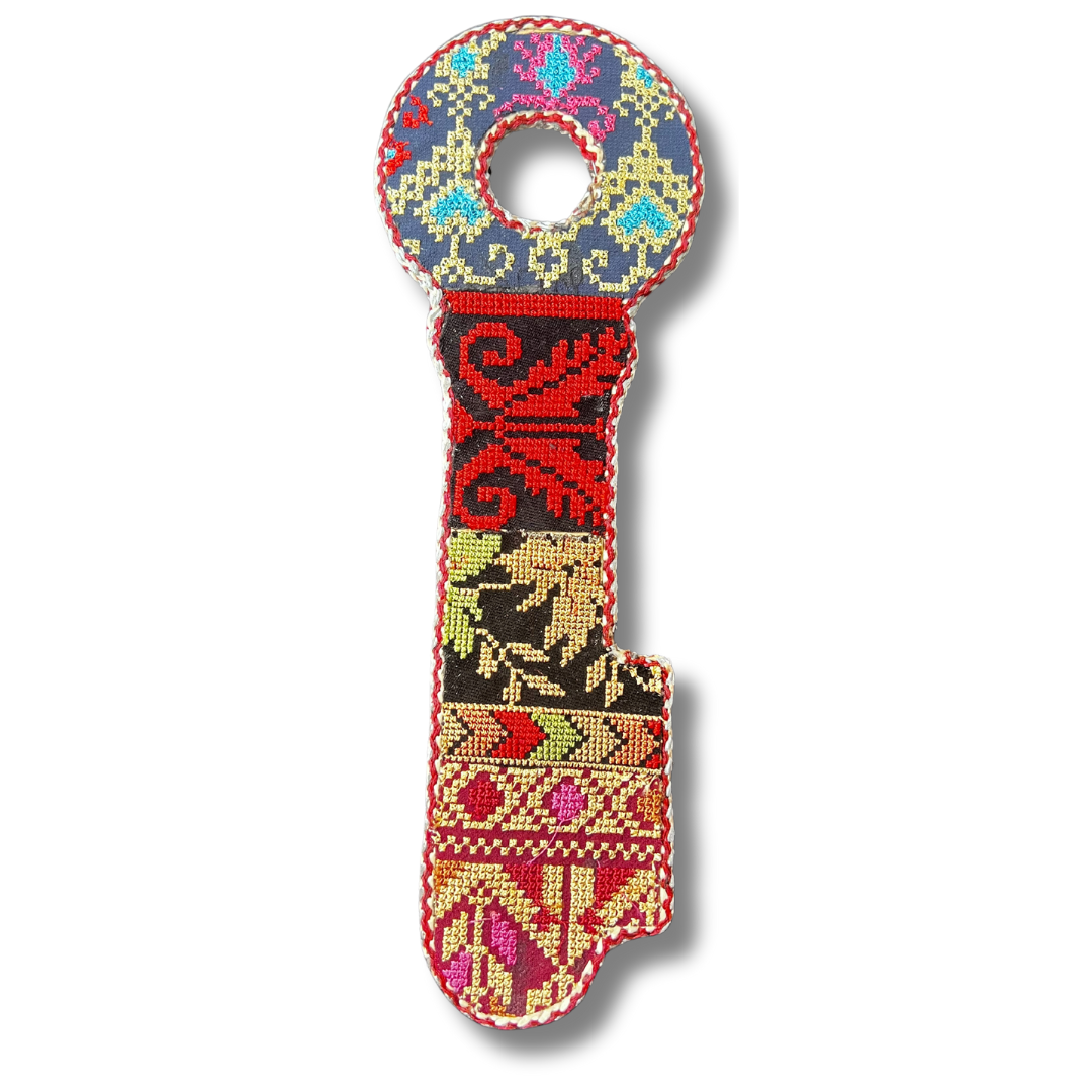 High-Quality Tatreez Key-Shaped Home Decor – Authentic Palestinian Embroidery