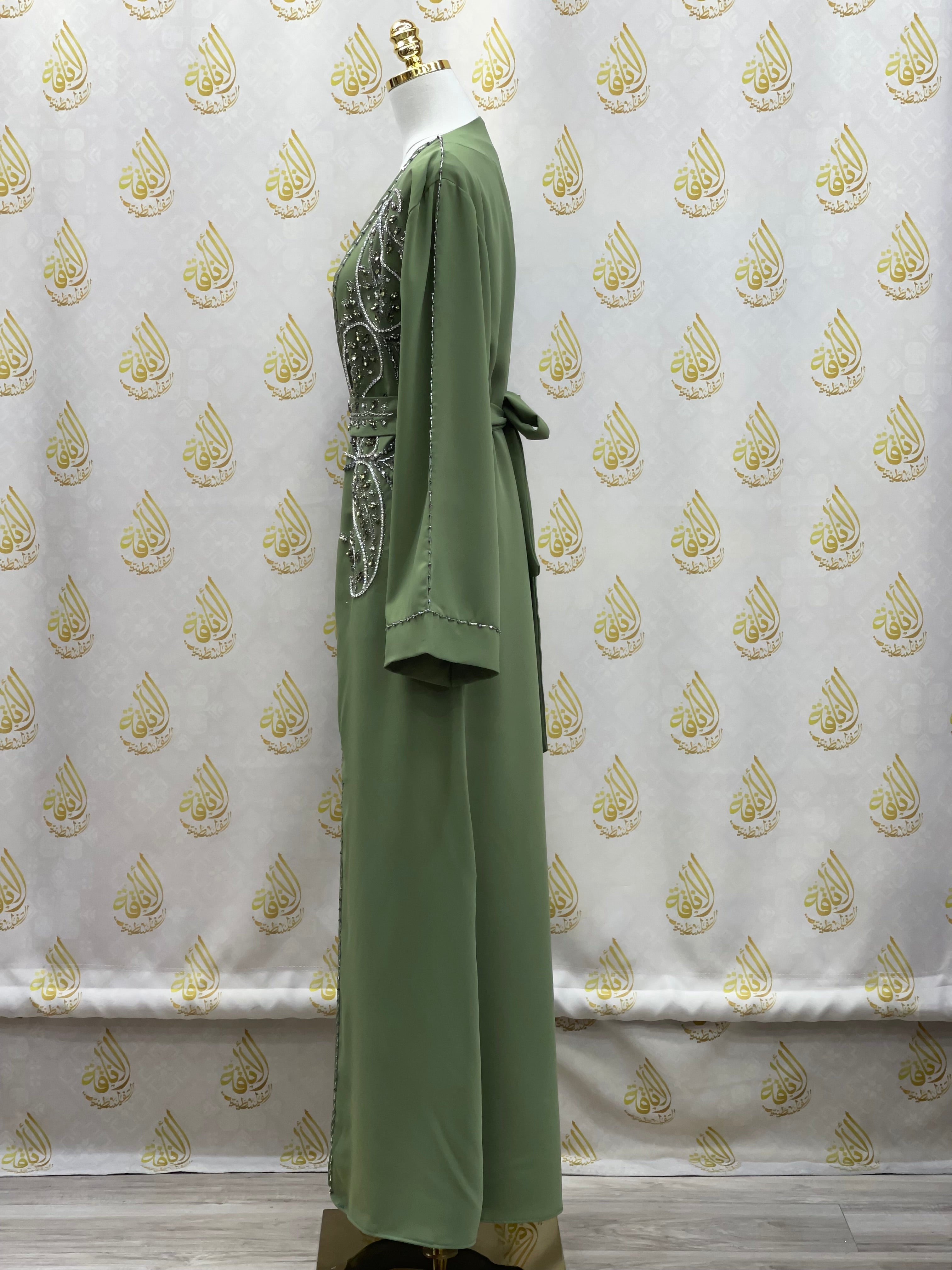 Rhinestone Moroccan Style Abaya: Traditional Elegance with Modern Flair