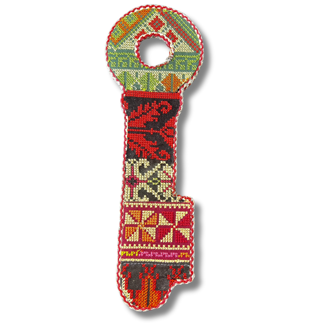 High-Quality Tatreez Key-Shaped Home Decor – Authentic Palestinian Embroidery