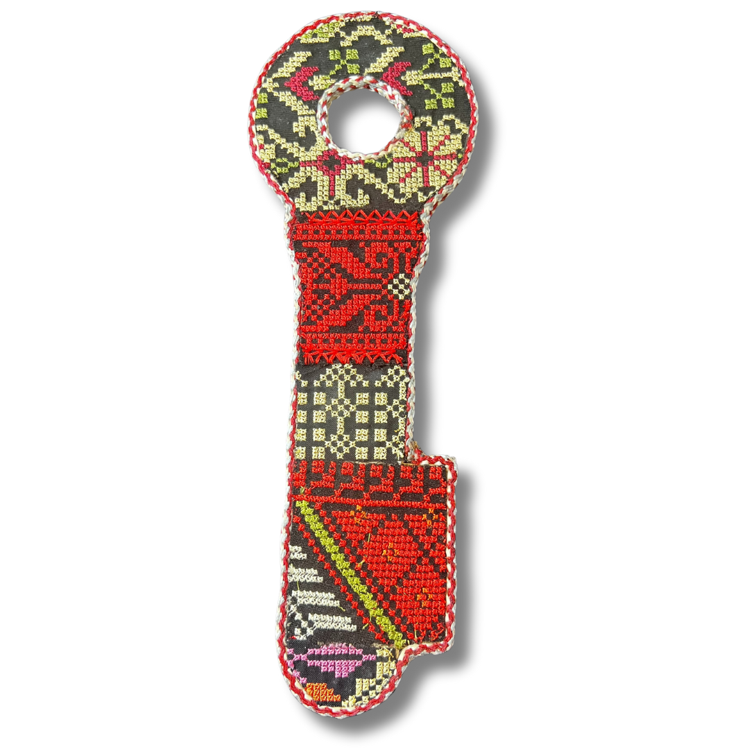 High-Quality Tatreez Key-Shaped Home Decor – Authentic Palestinian Embroidery