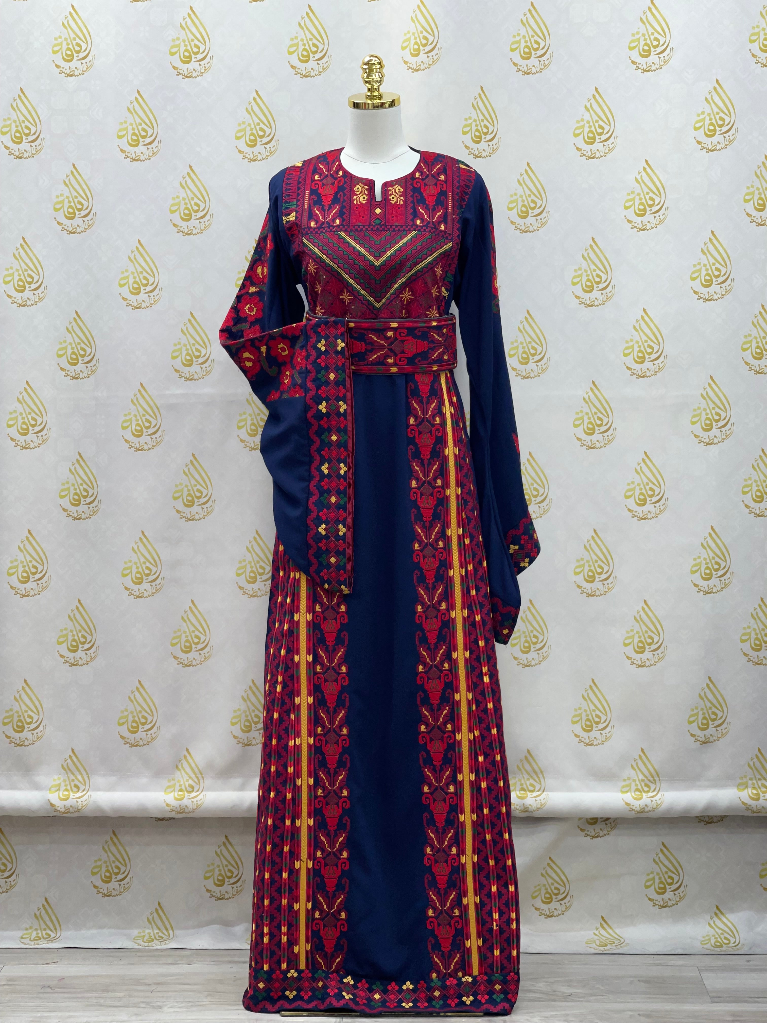 Um Al-Safa Embroidery Thoub