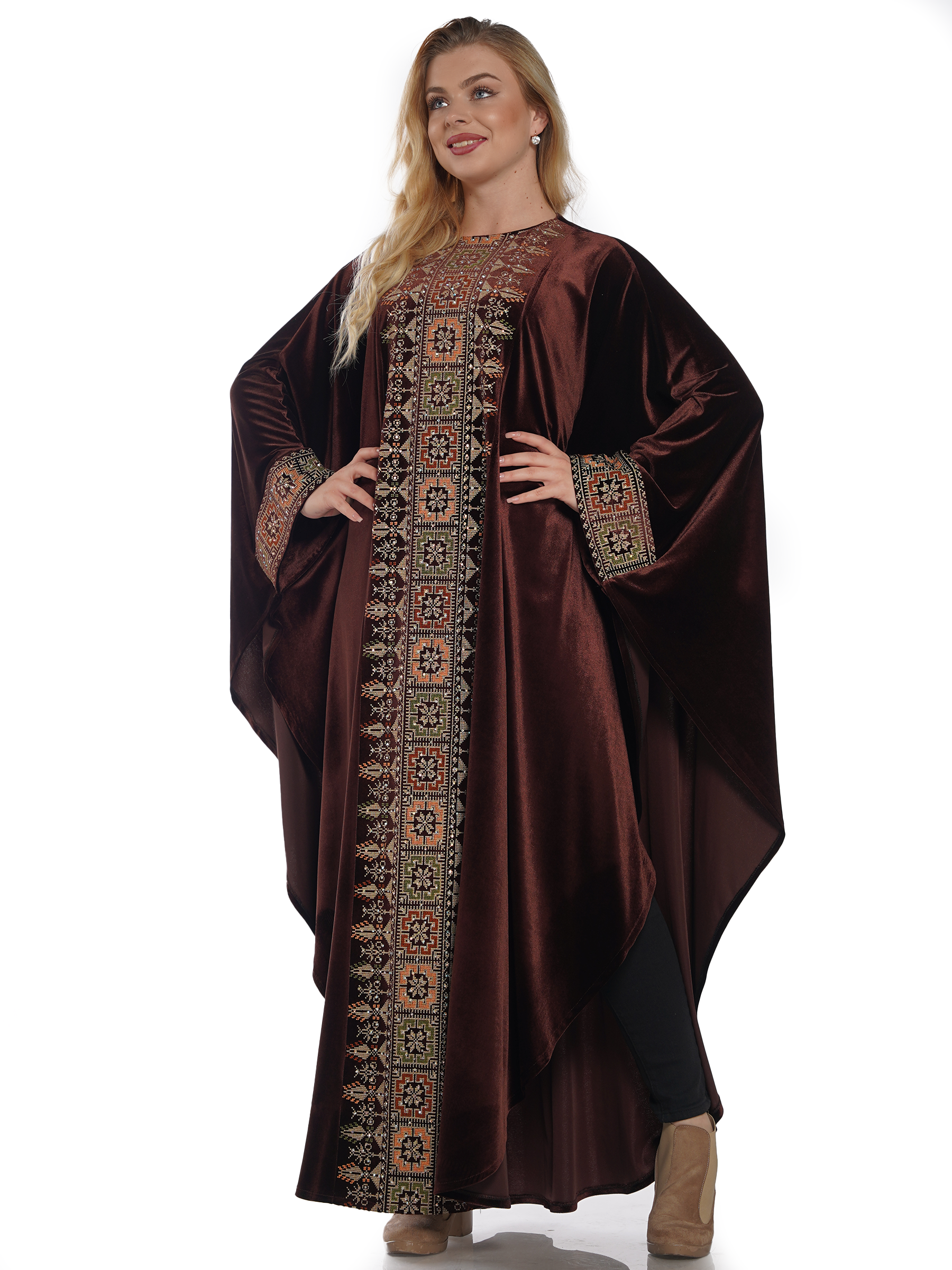 Elegant Velvet Free Size Abaya: Luxurious Comfort and Style Palestinian Elegance