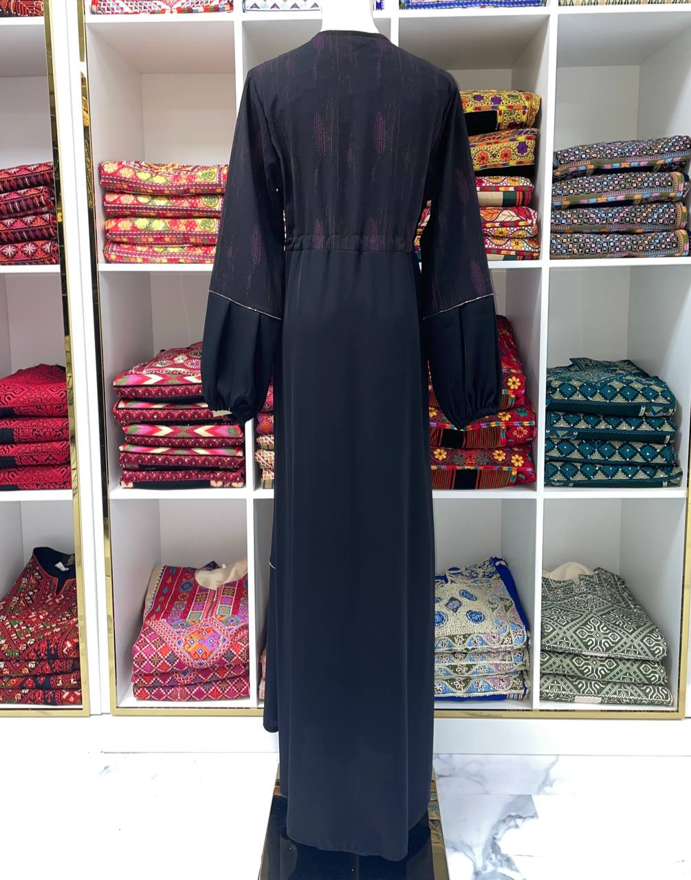 Leen Abaya: Timeless Elegance and Versatile Style