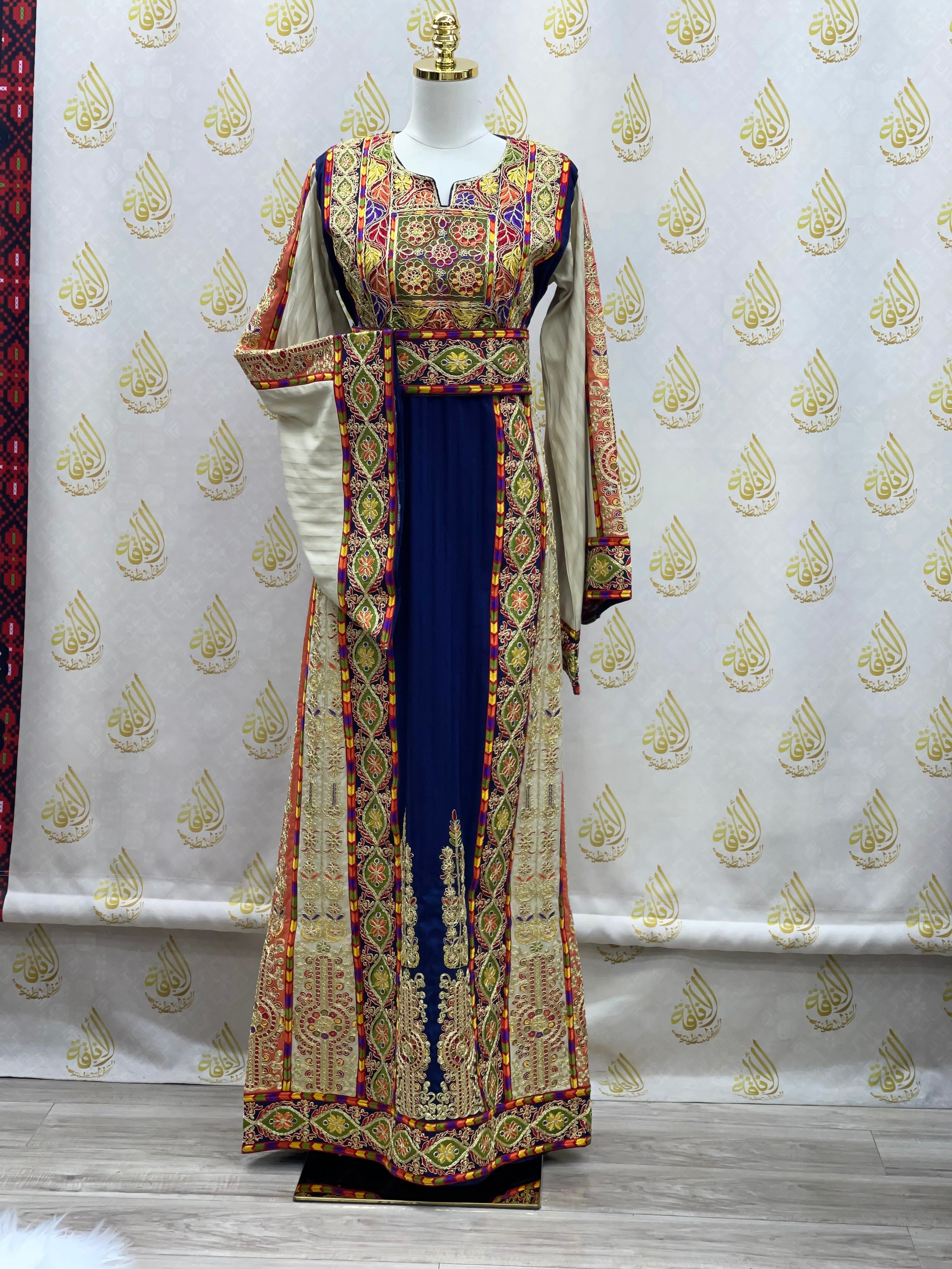 Embroidery Striped Malka Qasab Thoub