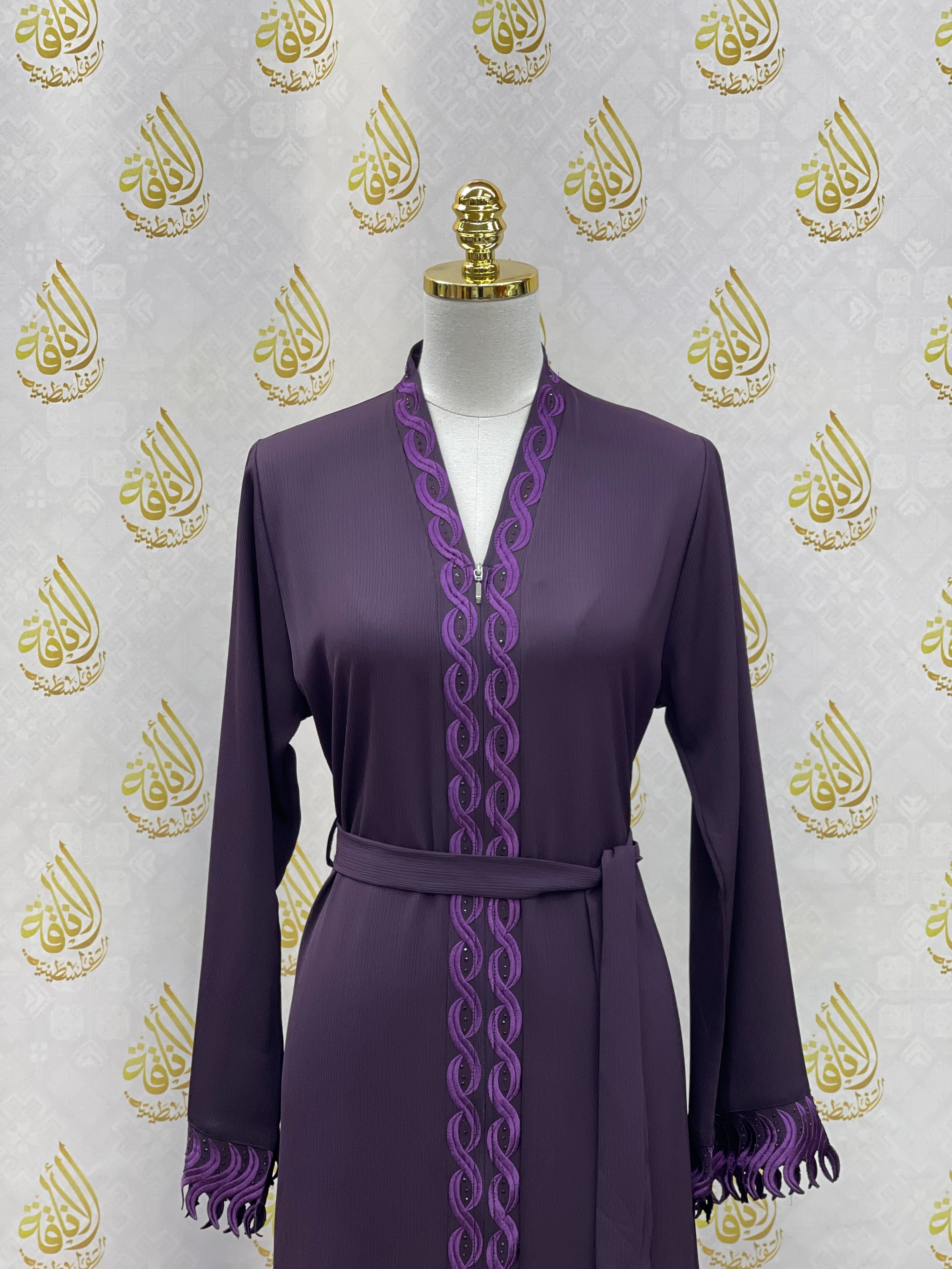 Elegant Abaya: Style and Sophistication in Harmony