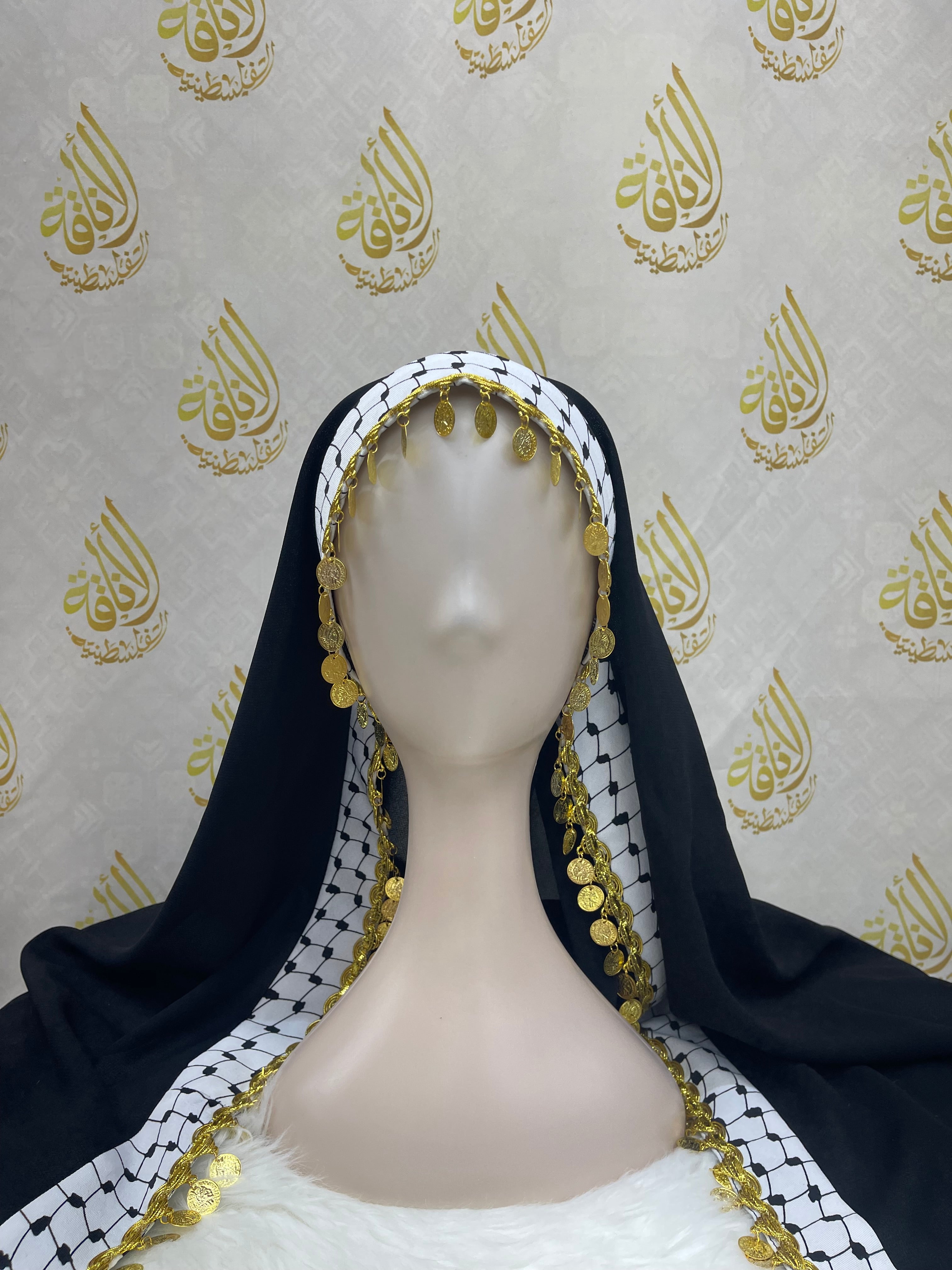 Kuffiyeh Gold Learat Khirka-Shal – Elegant and Stylish Accessory