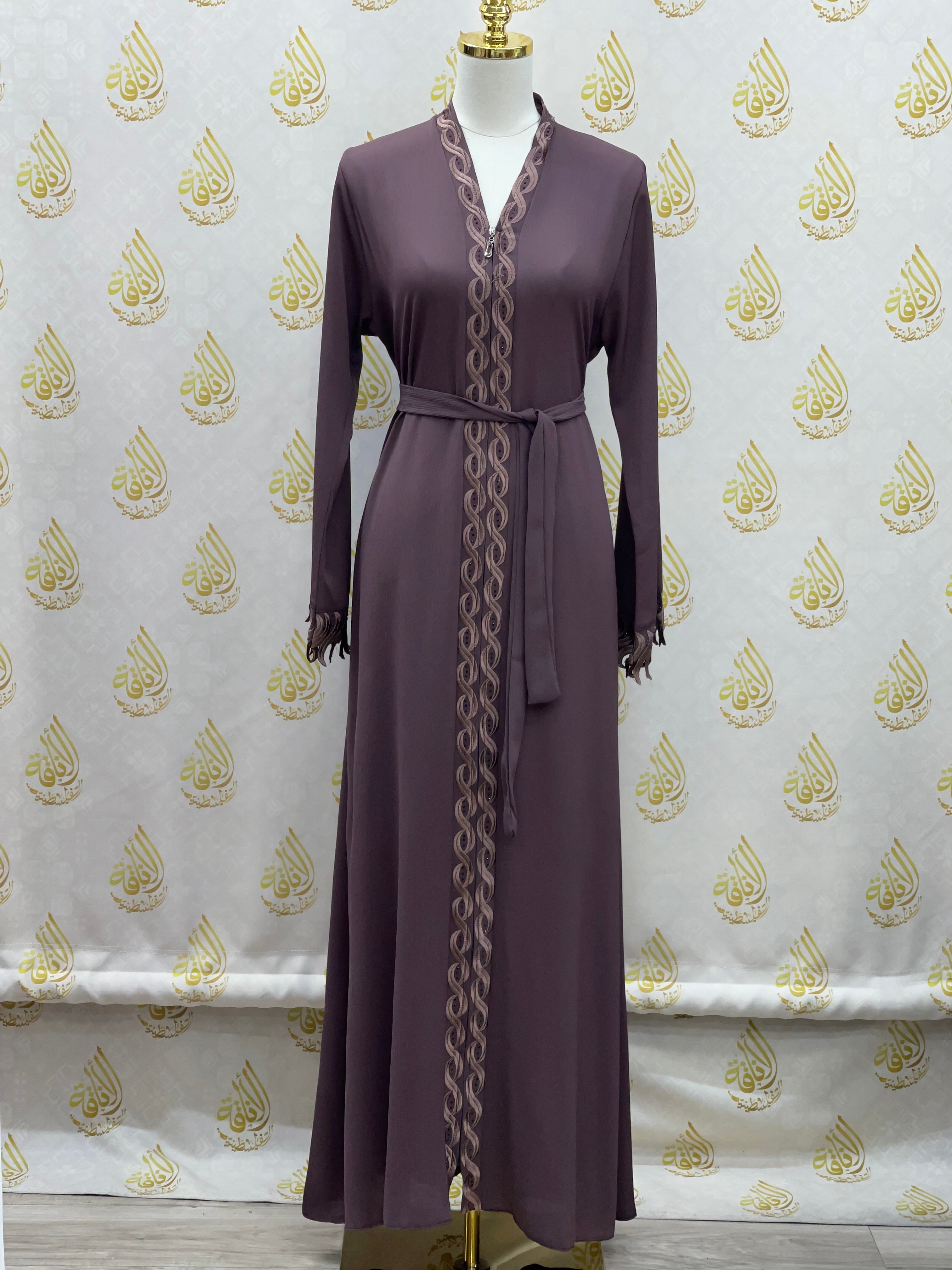 Elegant Abaya: Style and Sophistication in Harmony