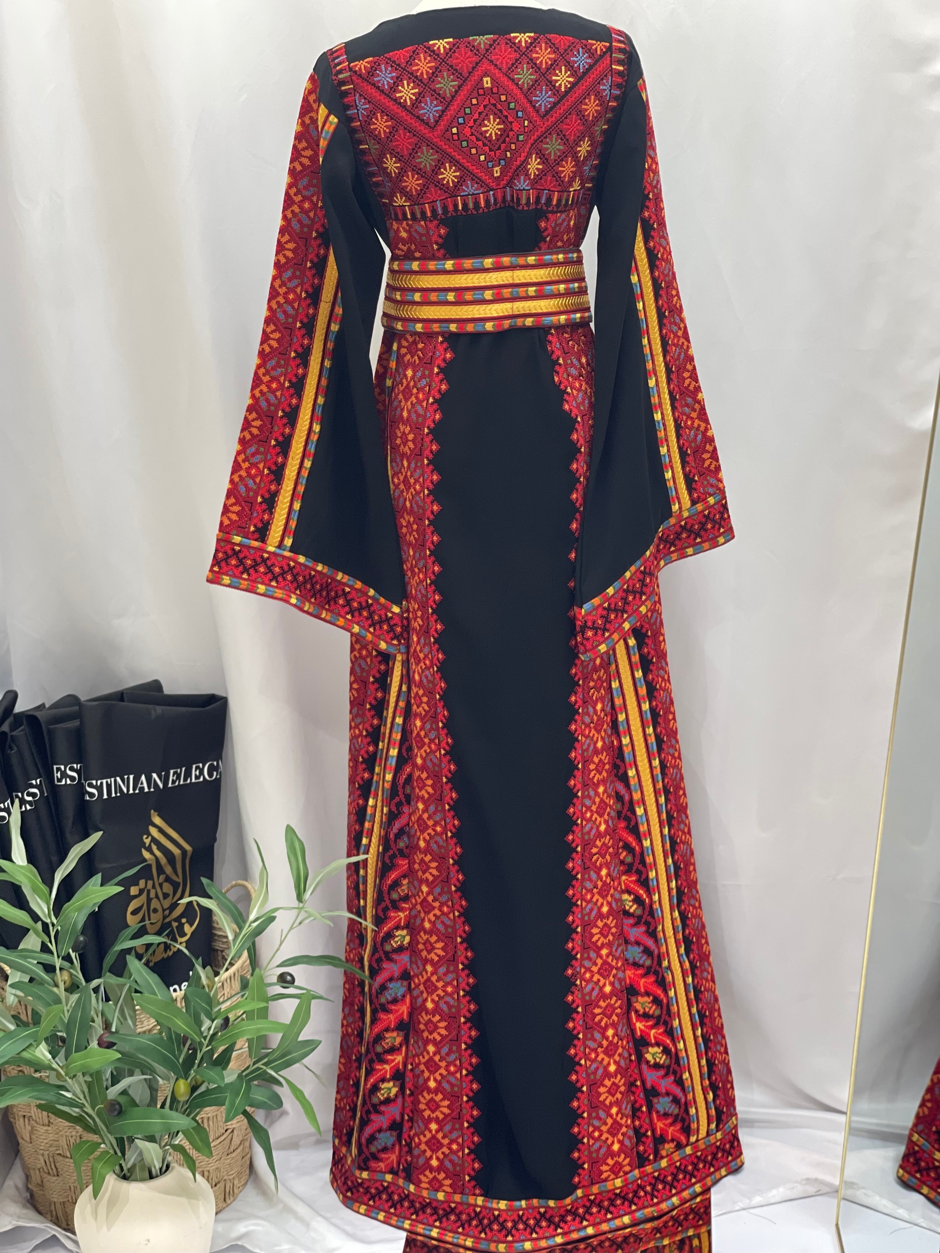 Authentic Heritage Embroidered Thoub