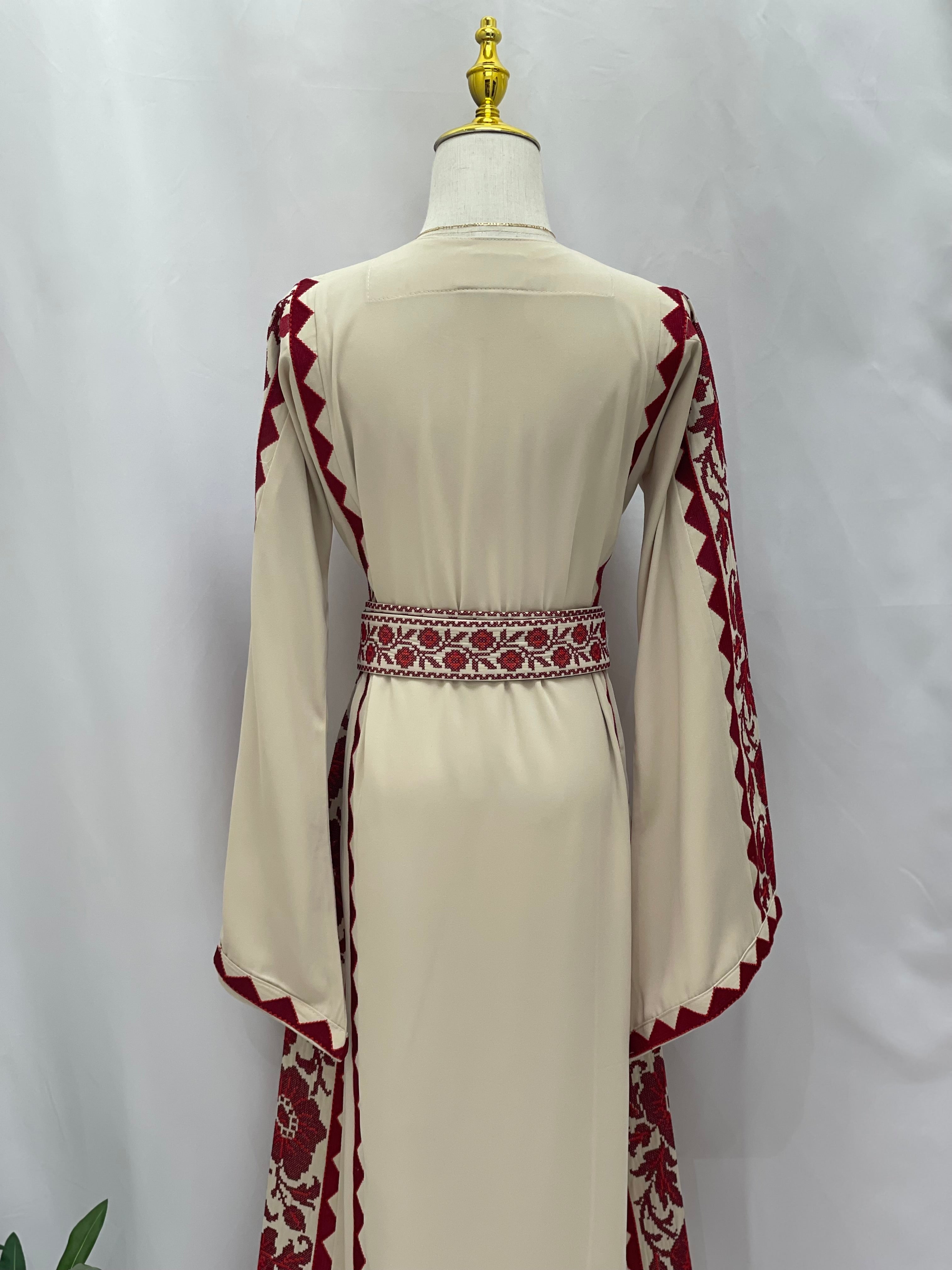 Stylish Embroidered Thoub with Dual-Style Belt: Elegance and Versatility