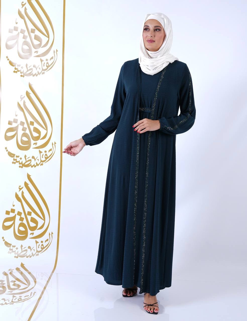 Classic Abaya: Timeless Elegance and Sophisticated Style