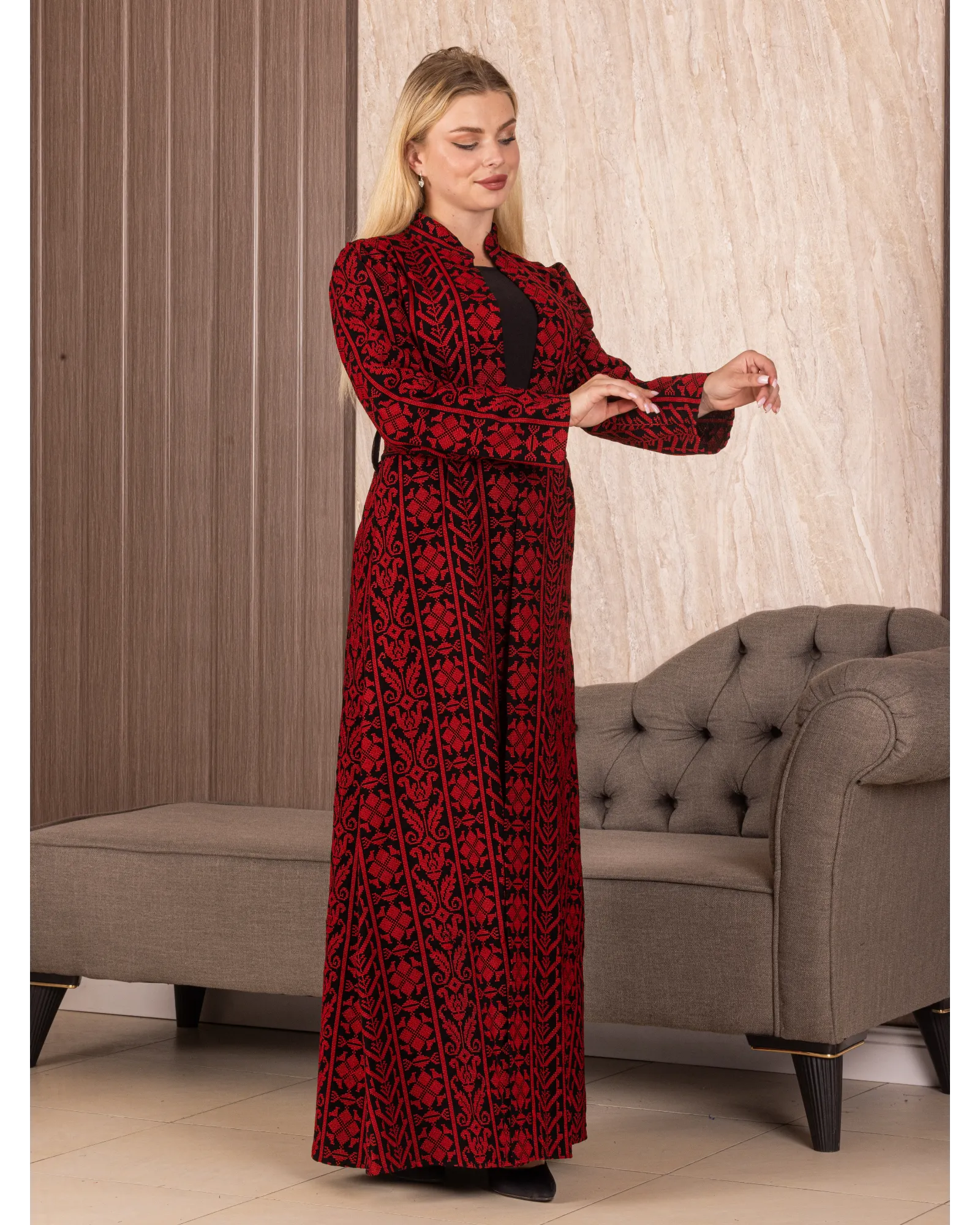 Embroidered Long Cardigan: Elegance and Sophistication