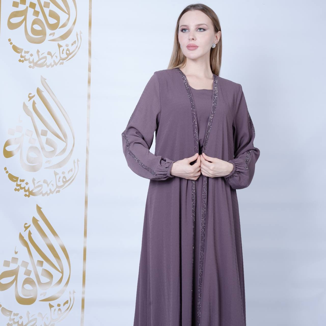 Classic Abaya: Timeless Elegance and Sophisticated Style