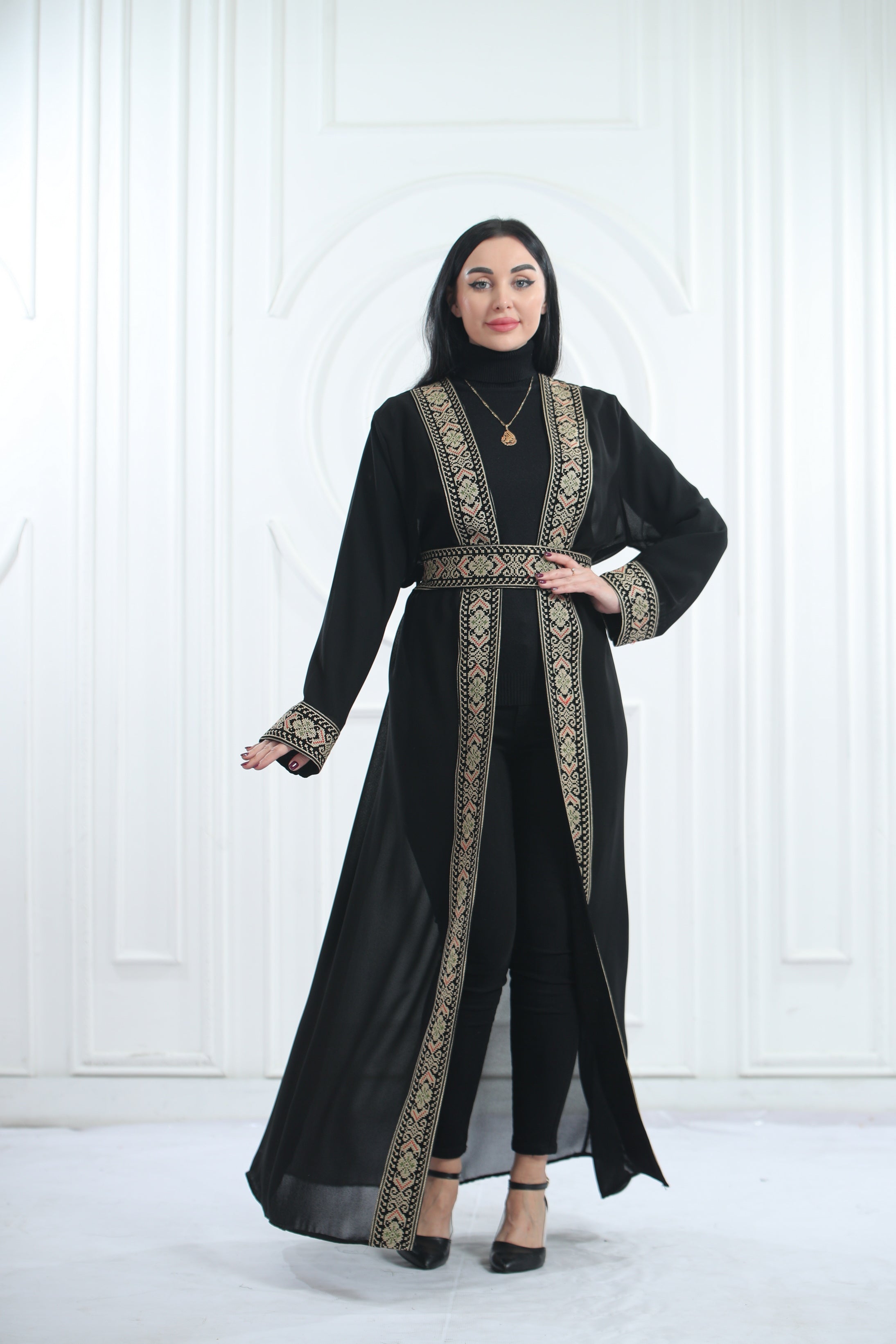 Hala Embroidered Bisht