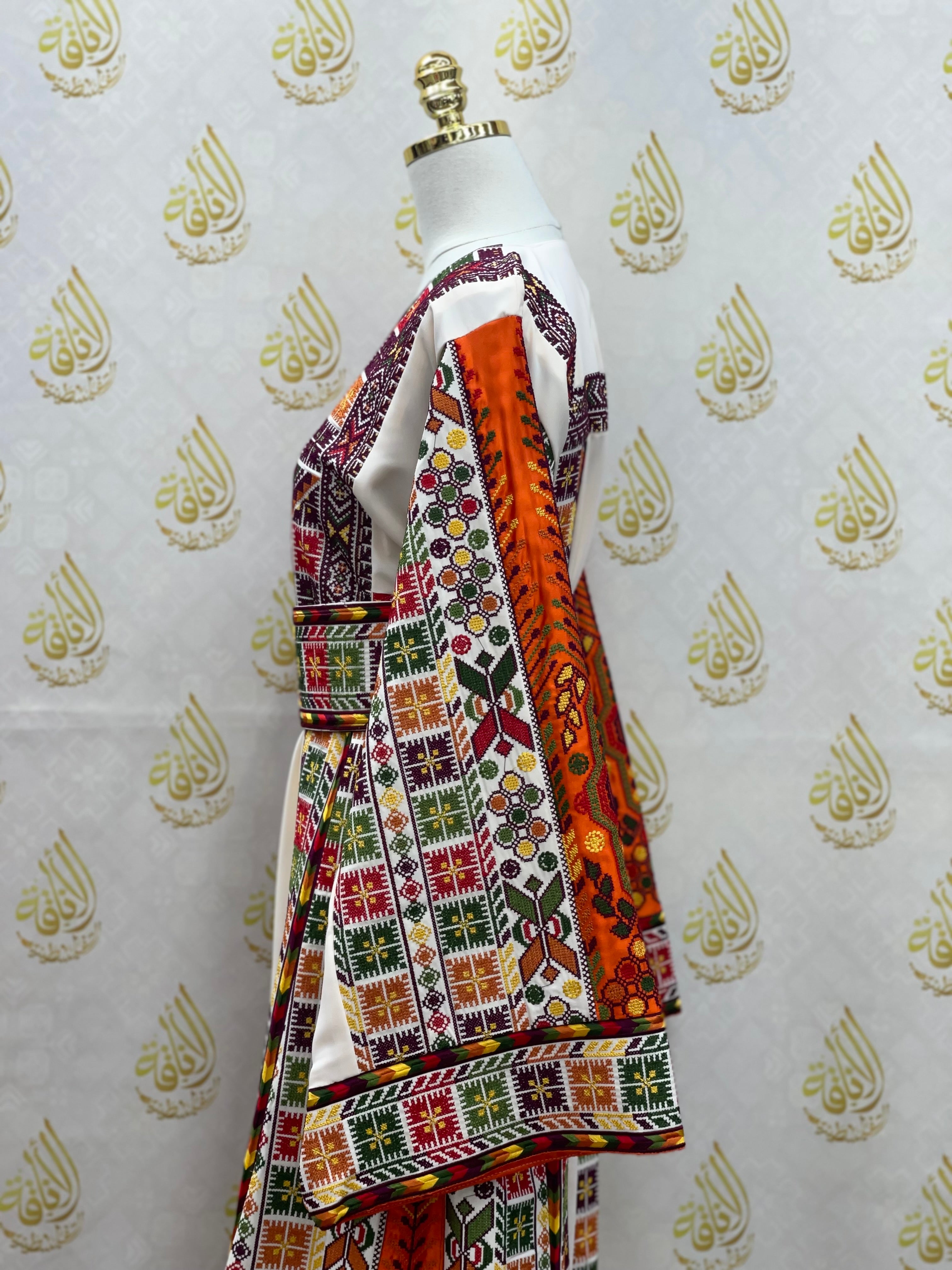 Heritage Safa Fabric: Intricate Embroidery and Cultural Elegance