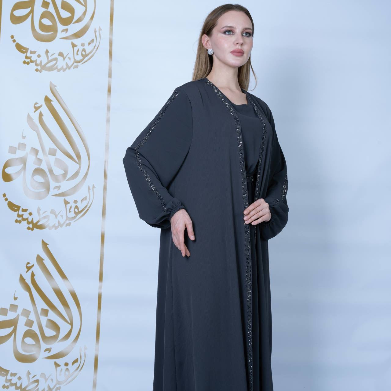 Classic Abaya: Timeless Elegance and Sophisticated Style