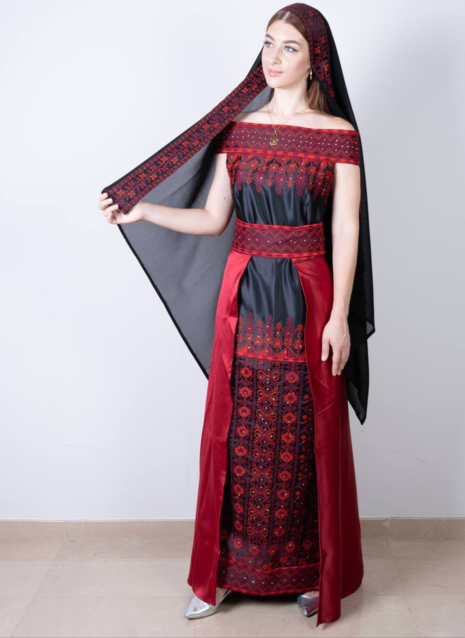 Exquisite Elegance: Embroidered Dress With Skirt