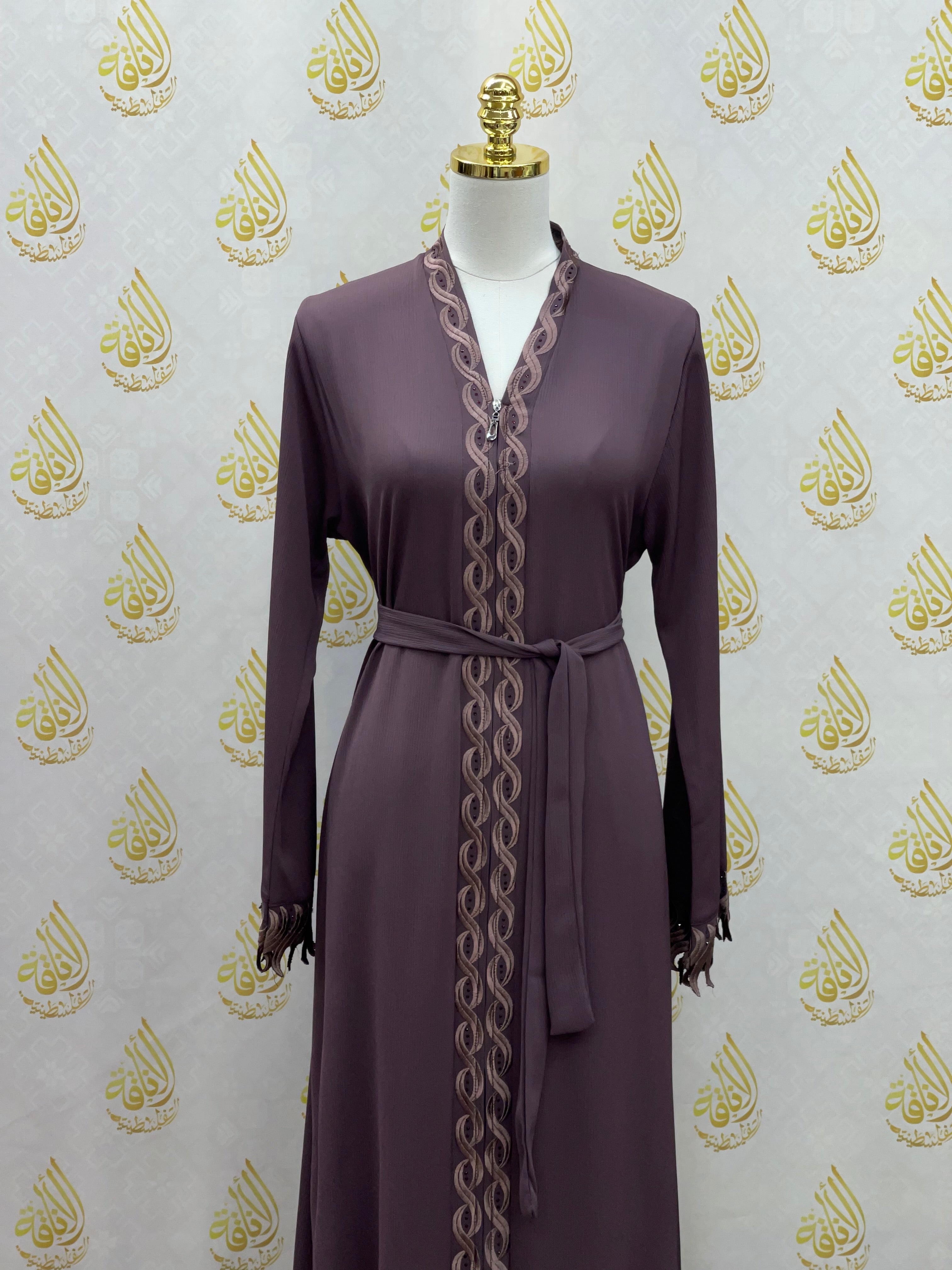 Elegant Abaya: Style and Sophistication in Harmony