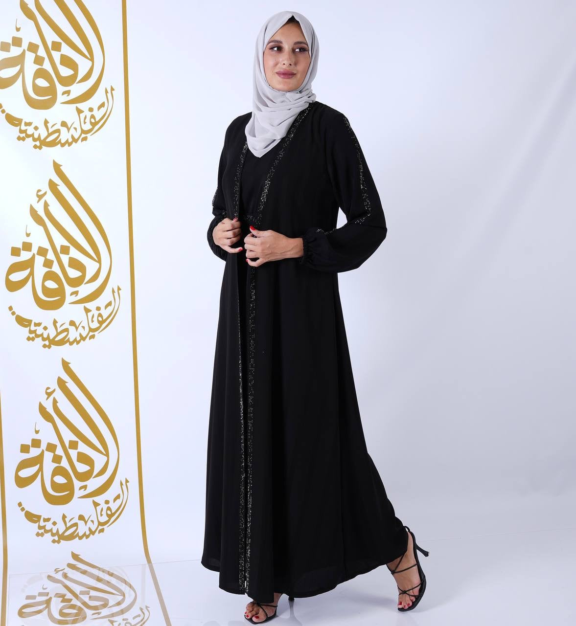 Classic Abaya: Timeless Elegance and Sophisticated Style