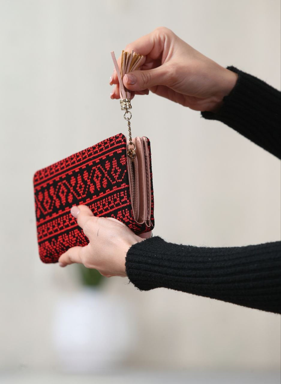 Palestinian Embroidered Heritage Wallet - Celebrate Culture & Craftsmanship