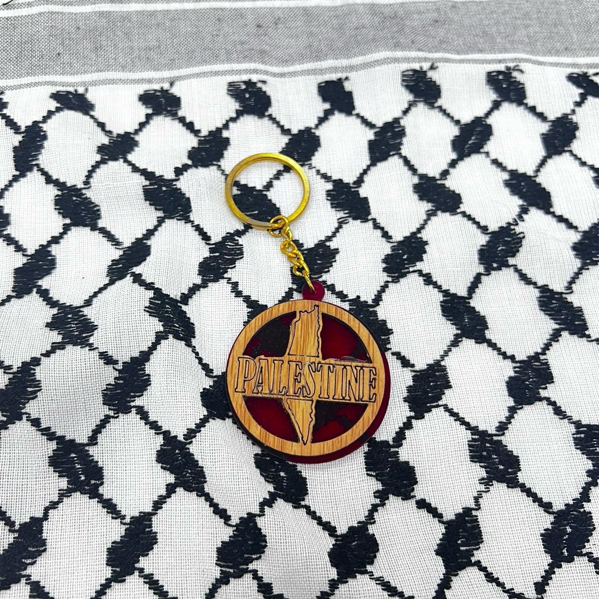 Palestine Keychain Accessory – Handmade Cultural Elegance