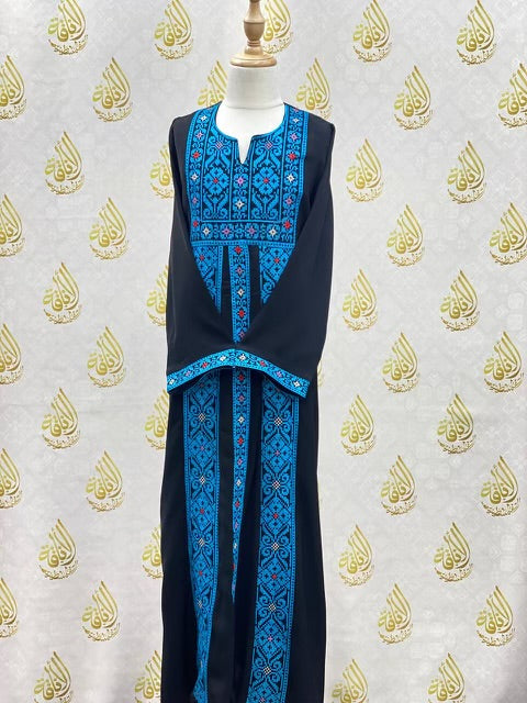 Kids Embroidered Abaya: Elegance and Comfort for Young Fashionistas