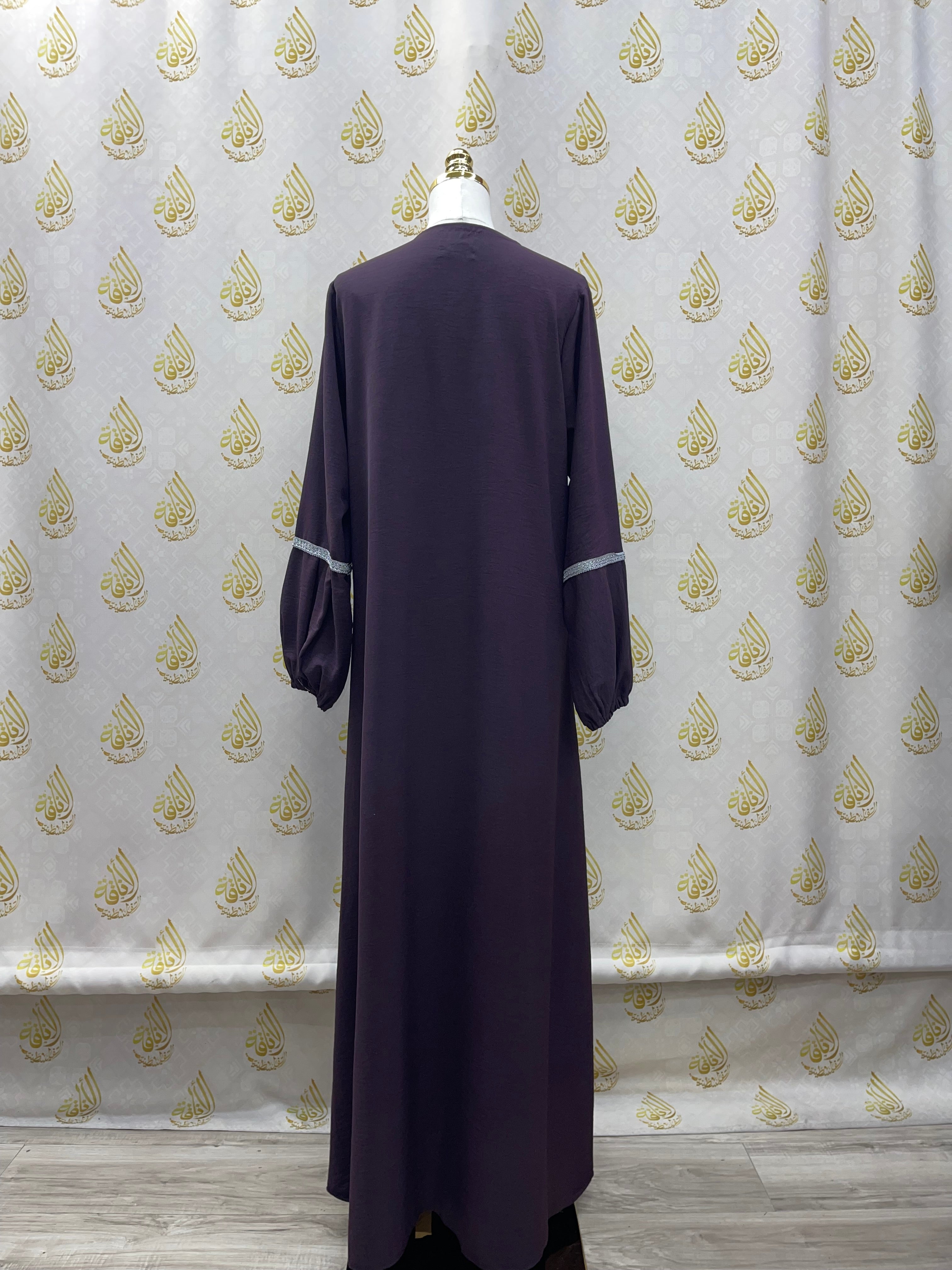 Stunning Abaya: Elegant Design and Comfortable Fit for Every Occasion