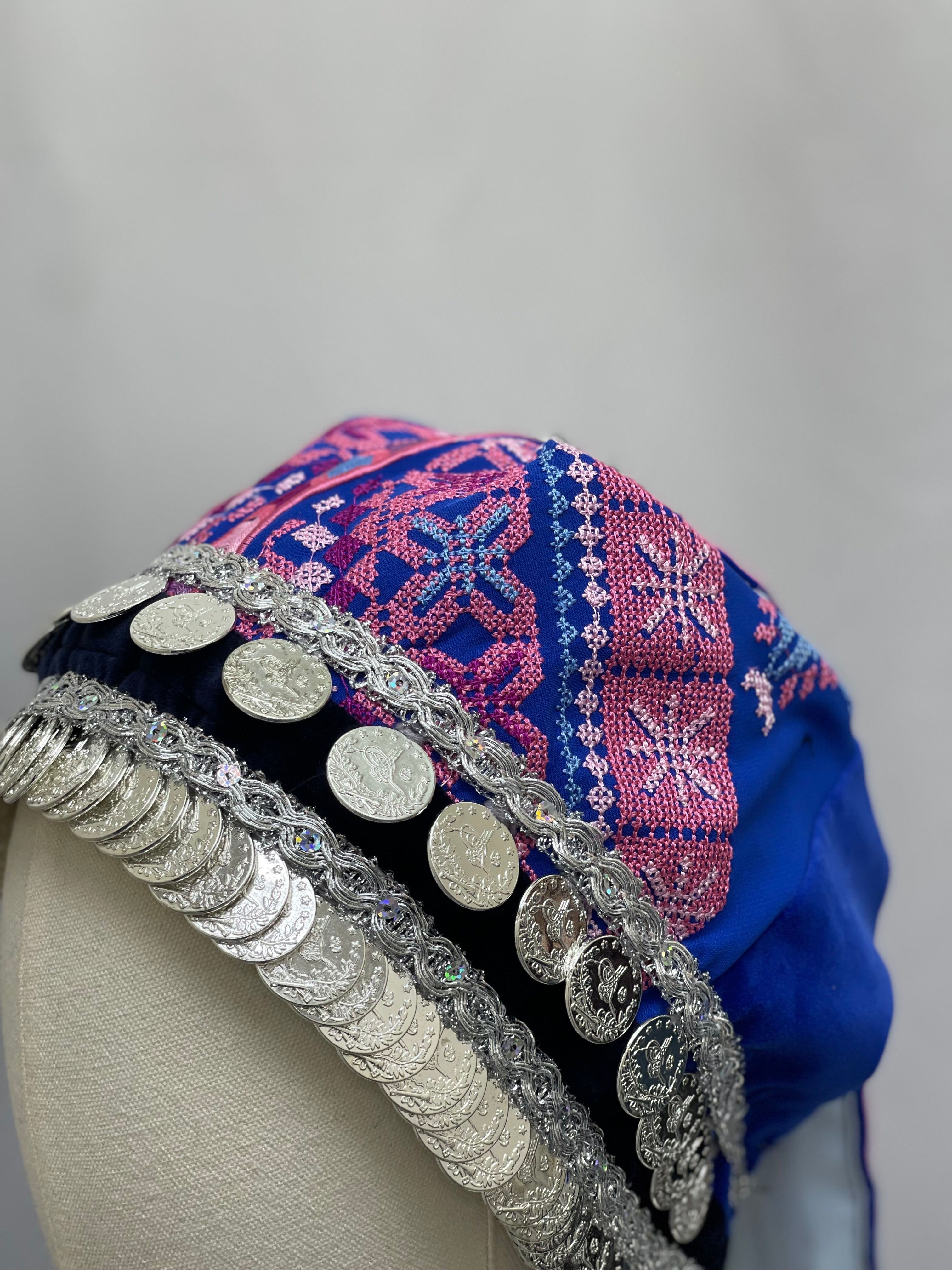 Exquisite Craftsmanship: Authentic Silver Liras Awka Palestinian Elegance