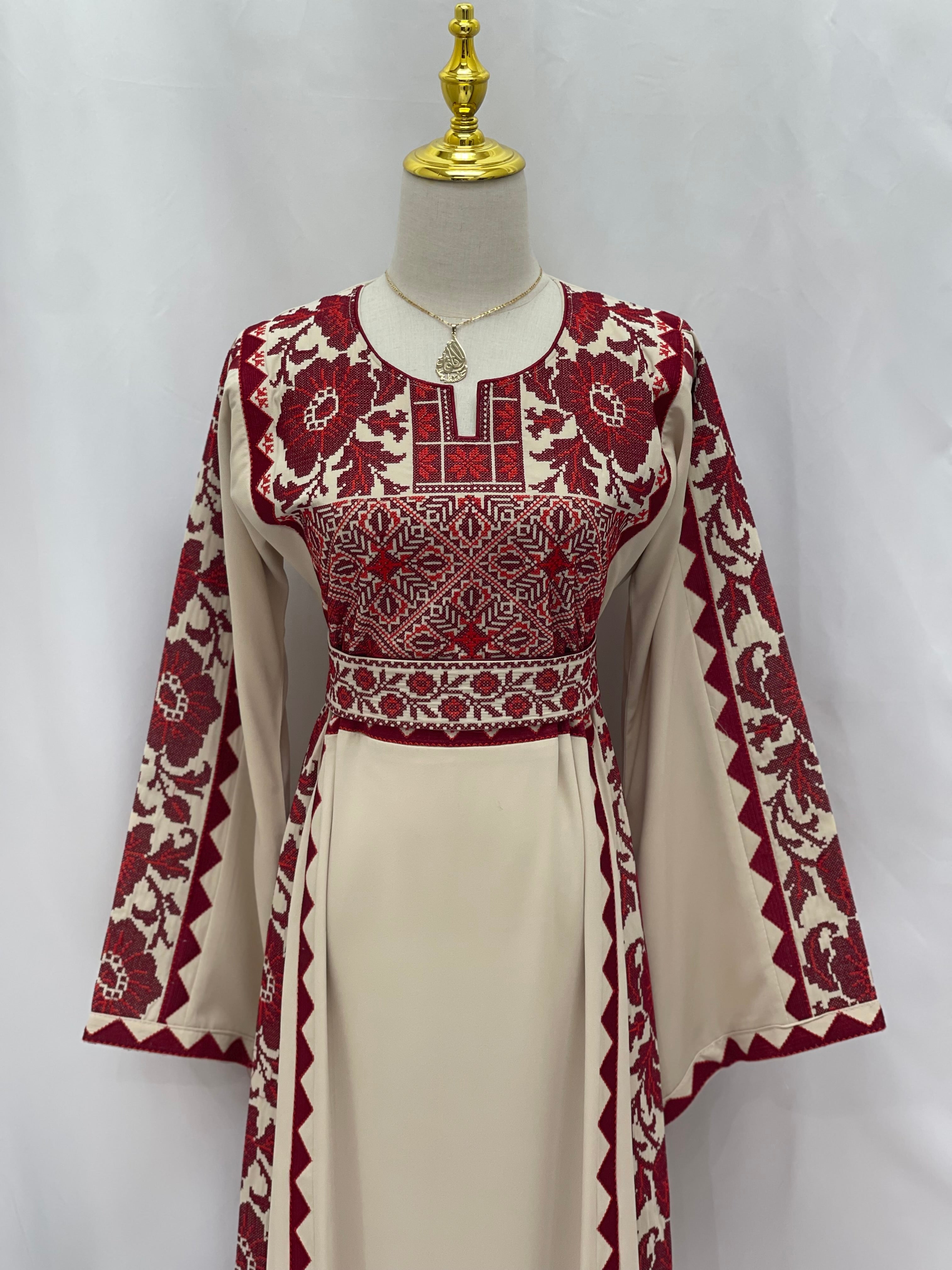 Stylish Embroidered Thoub with Dual-Style Belt: Elegance and Versatility