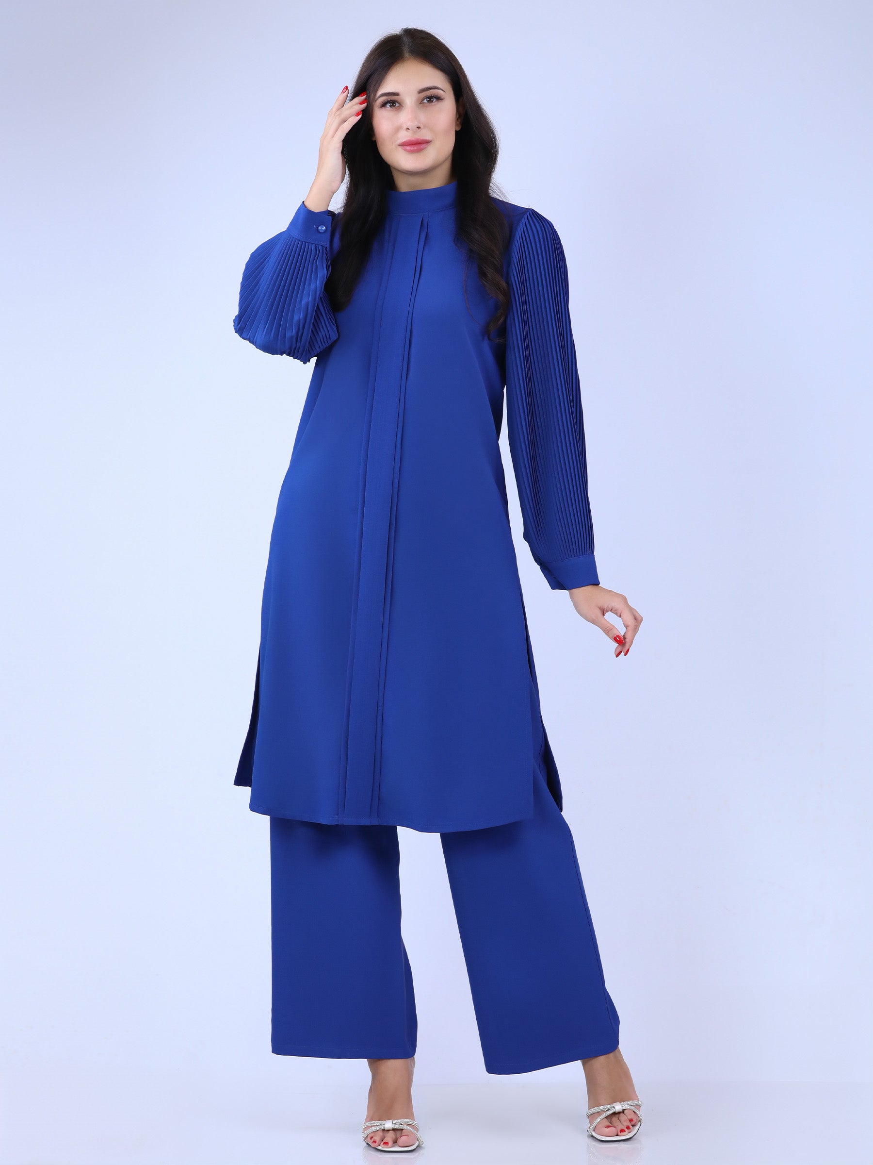 Unique Drop Shirt & Wide Leg Pant Set: Stylish Comfort and Sophistication