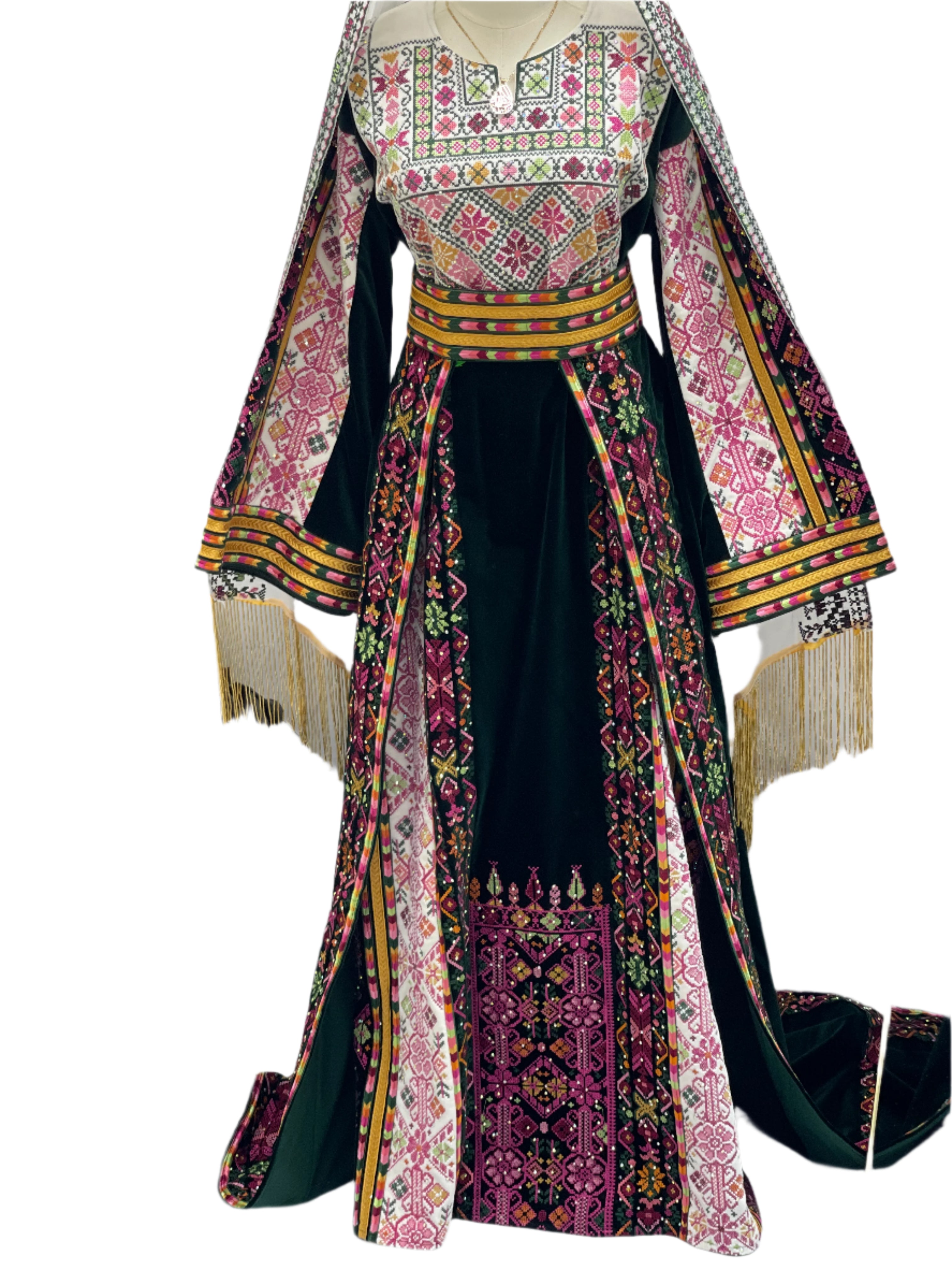 Embroidered Velvet Thoub With Skirt