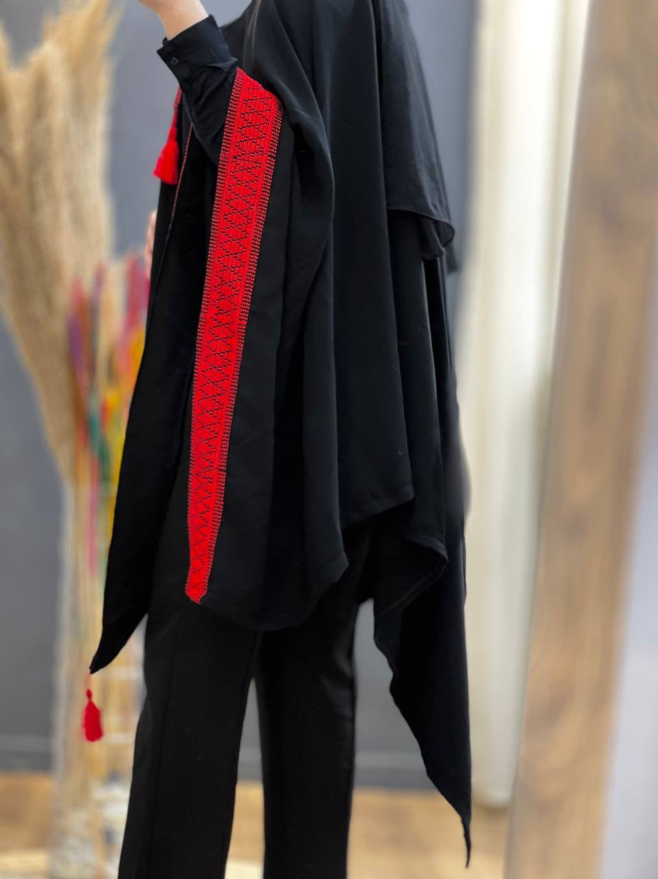 Red Embroidery Cape: Vibrant Elegance and Exceptional Craftsmanship