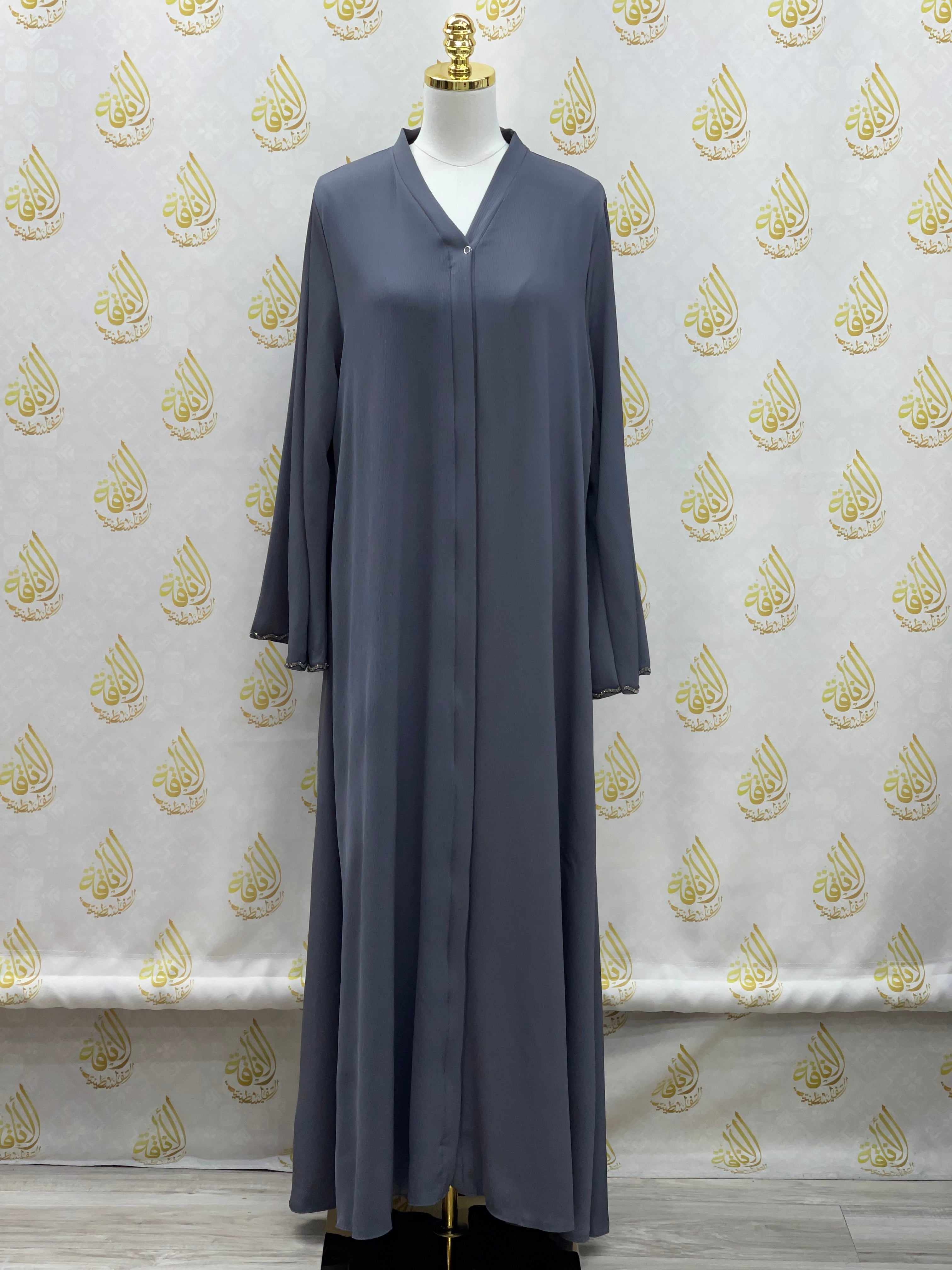 Abaya with Cloché Cut: Luxurious Elegance and Timeless Style